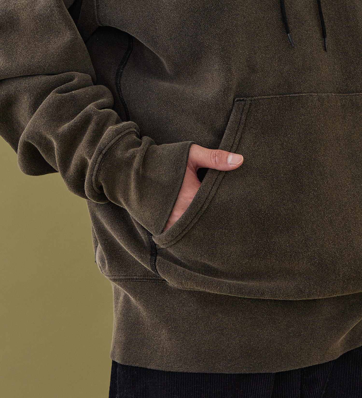 Lee(リー)のVINTAGE HOODIE CROSS GRAIN / フーディースウェット|トップス/パーカー/メンズ|ブラック