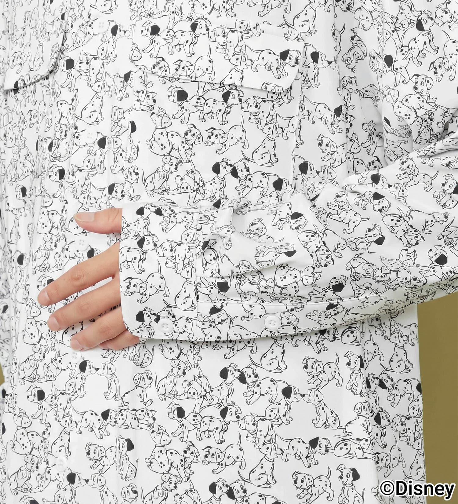 Lee(リー)のCUT L/S SHIRT / 長袖Tシャツ【101匹わんちゃん】|トップス/シャツ/ブラウス/メンズ|ホワイト
