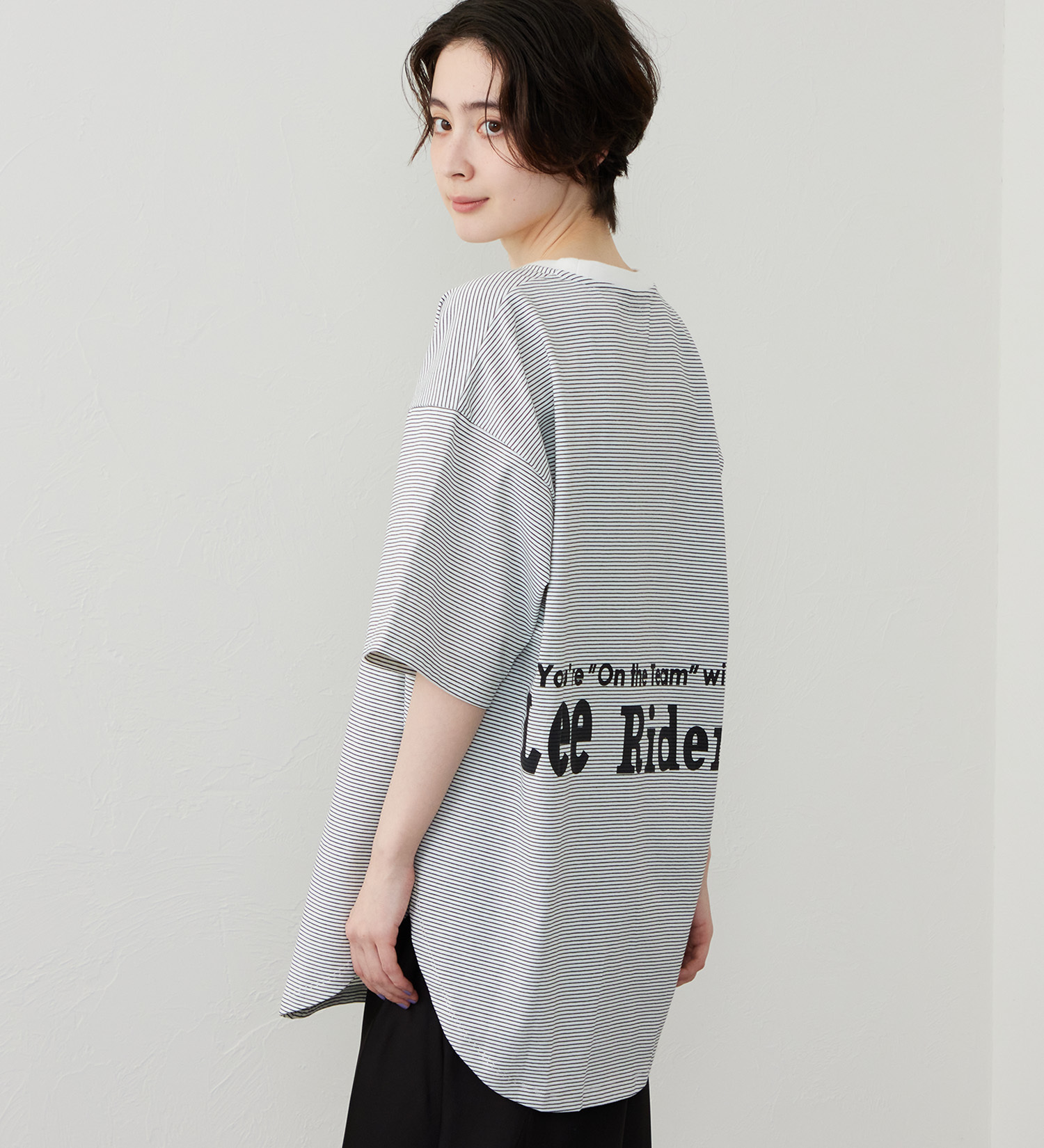 Lee(リー)のラウンドヘム ショートスリーブTシャツ|トップス/Tシャツ/カットソー/レディース|ブラック