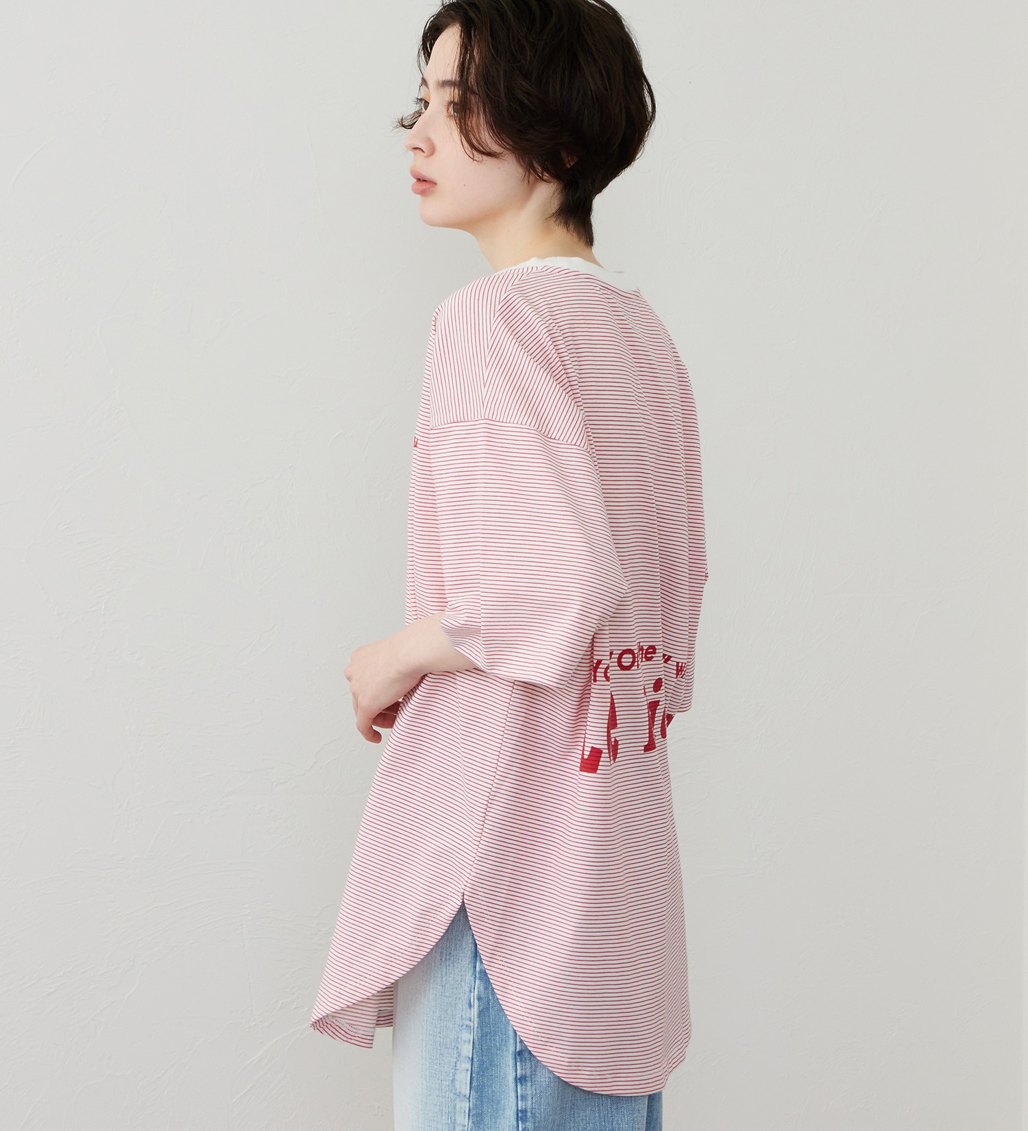 Lee(リー)のラウンドヘム ショートスリーブTシャツ|トップス/Tシャツ/カットソー/レディース|レッド