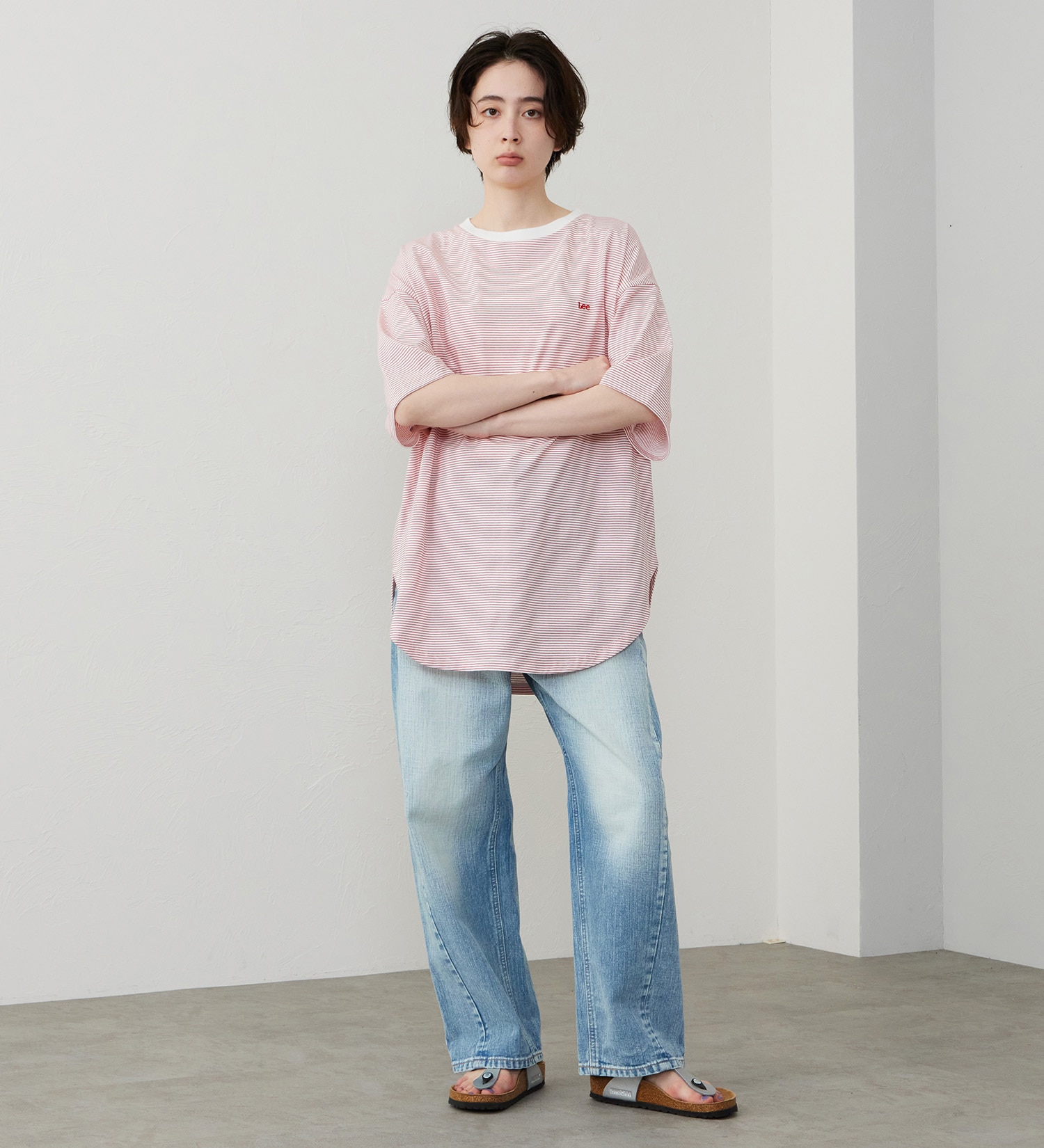 Lee(リー)のラウンドヘム ショートスリーブTシャツ|トップス/Tシャツ/カットソー/レディース|レッド