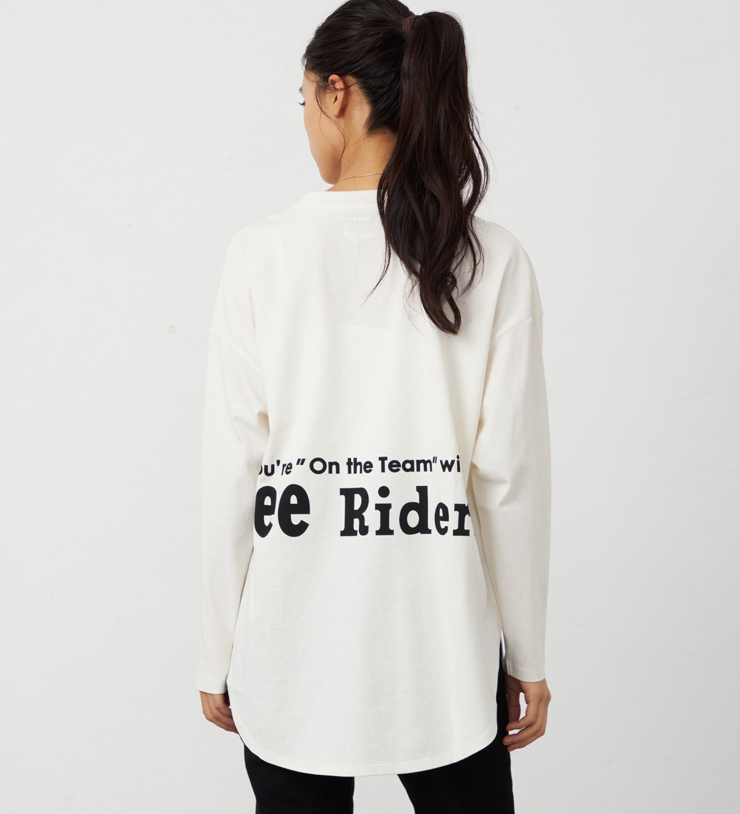 Lee(リー)のラウンドヘム ロングスリーブTシャツ|トップス/Tシャツ/カットソー/レディース|ホワイト