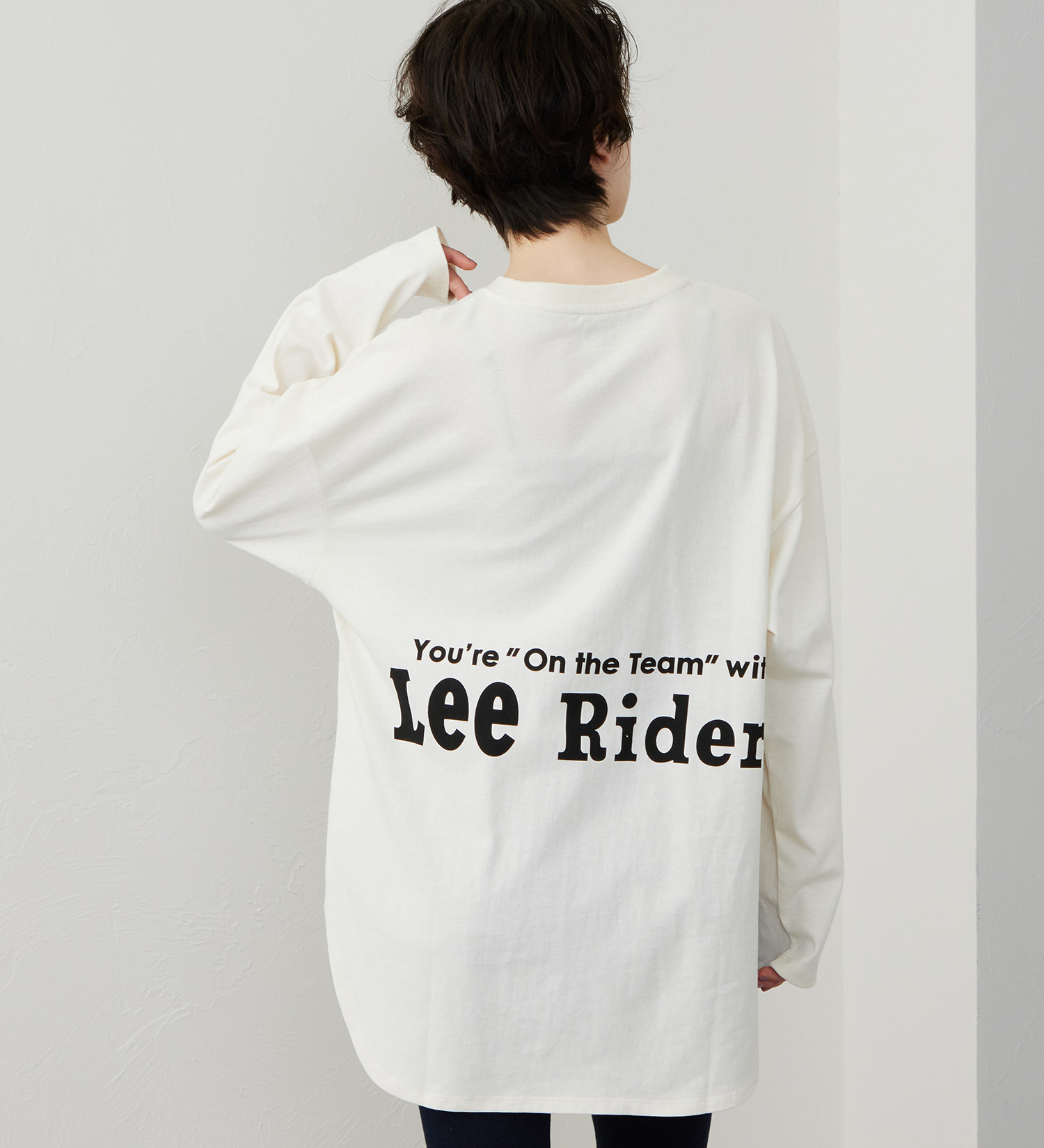 Lee(リー)のラウンドヘム ロングスリーブTシャツ|トップス/Tシャツ/カットソー/レディース|ホワイト