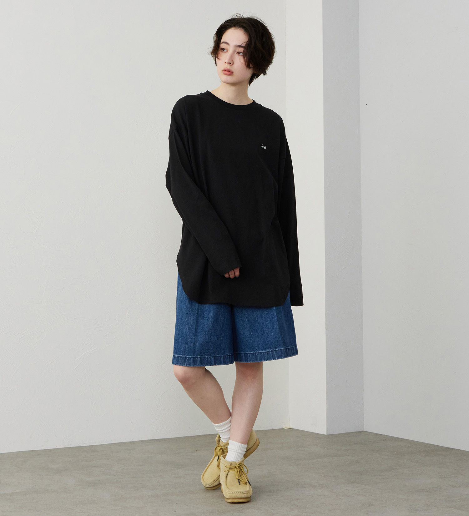 Lee(リー)のラウンドヘム ロングスリーブTシャツ|トップス/Tシャツ/カットソー/レディース|ブラック