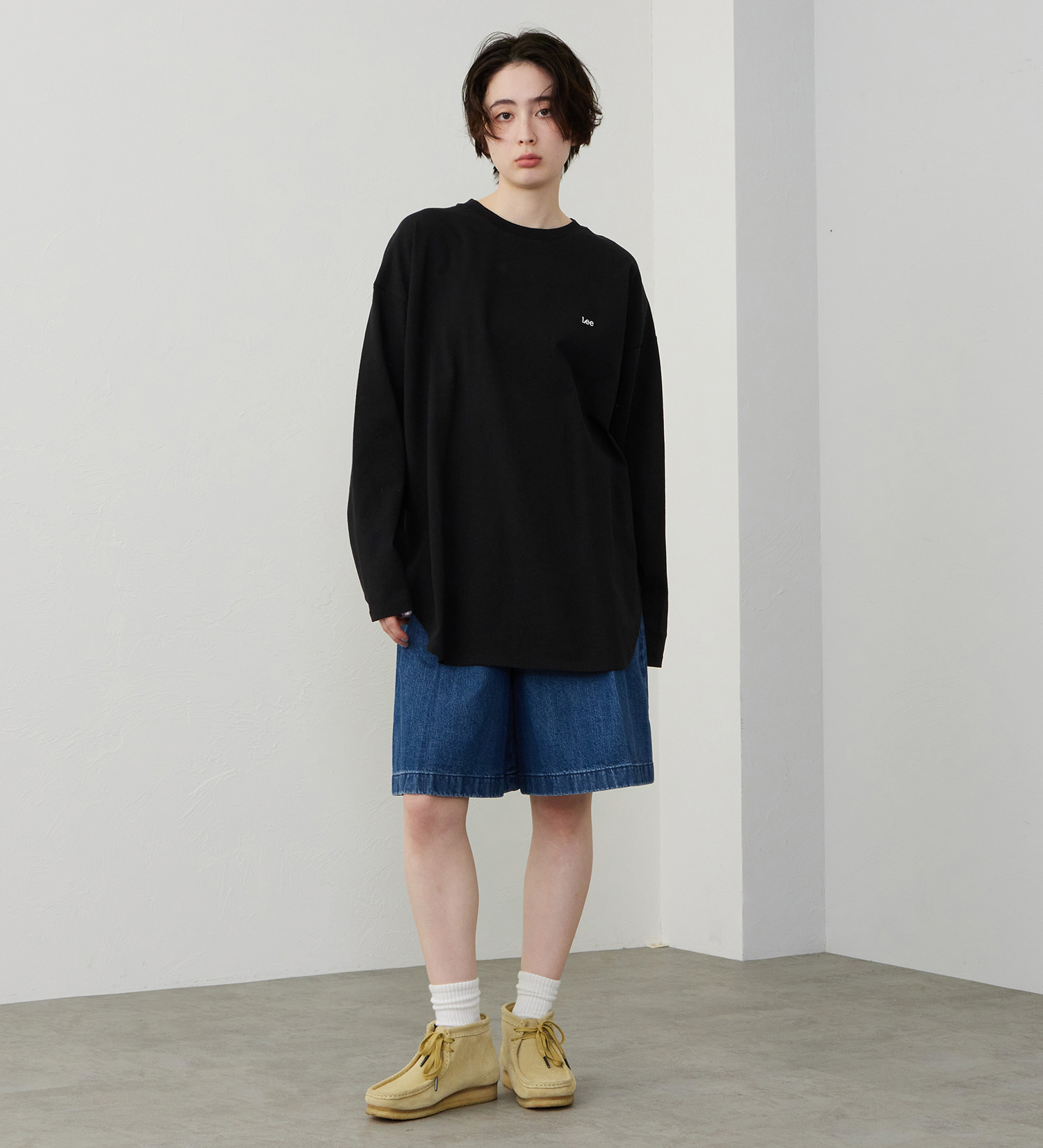 Lee(リー)のラウンドヘム ロングスリーブTシャツ|トップス/Tシャツ/カットソー/レディース|ブラック