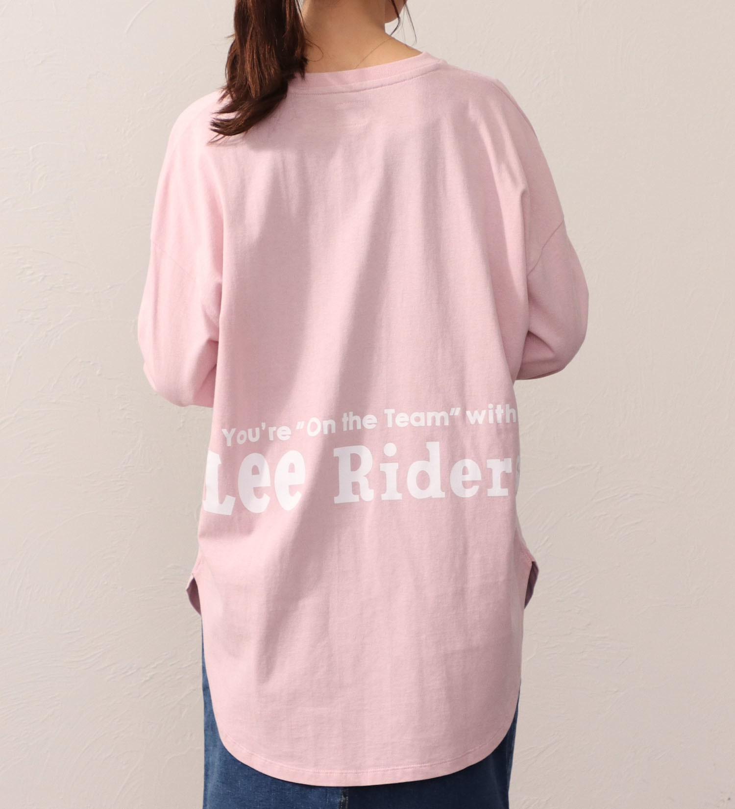 Lee(リー)のROUNDHEM TEE/ラウンドヘム長袖Tシャツ|トップス/Tシャツ/カットソー/レディース|ピンク