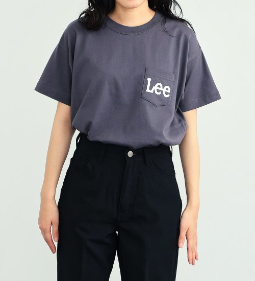 Lee(リー)の【おまとめ割対象】ポケットロゴ 半袖Tシャツ|トップス/Tシャツ/カットソー/レディース|チャコールグレー