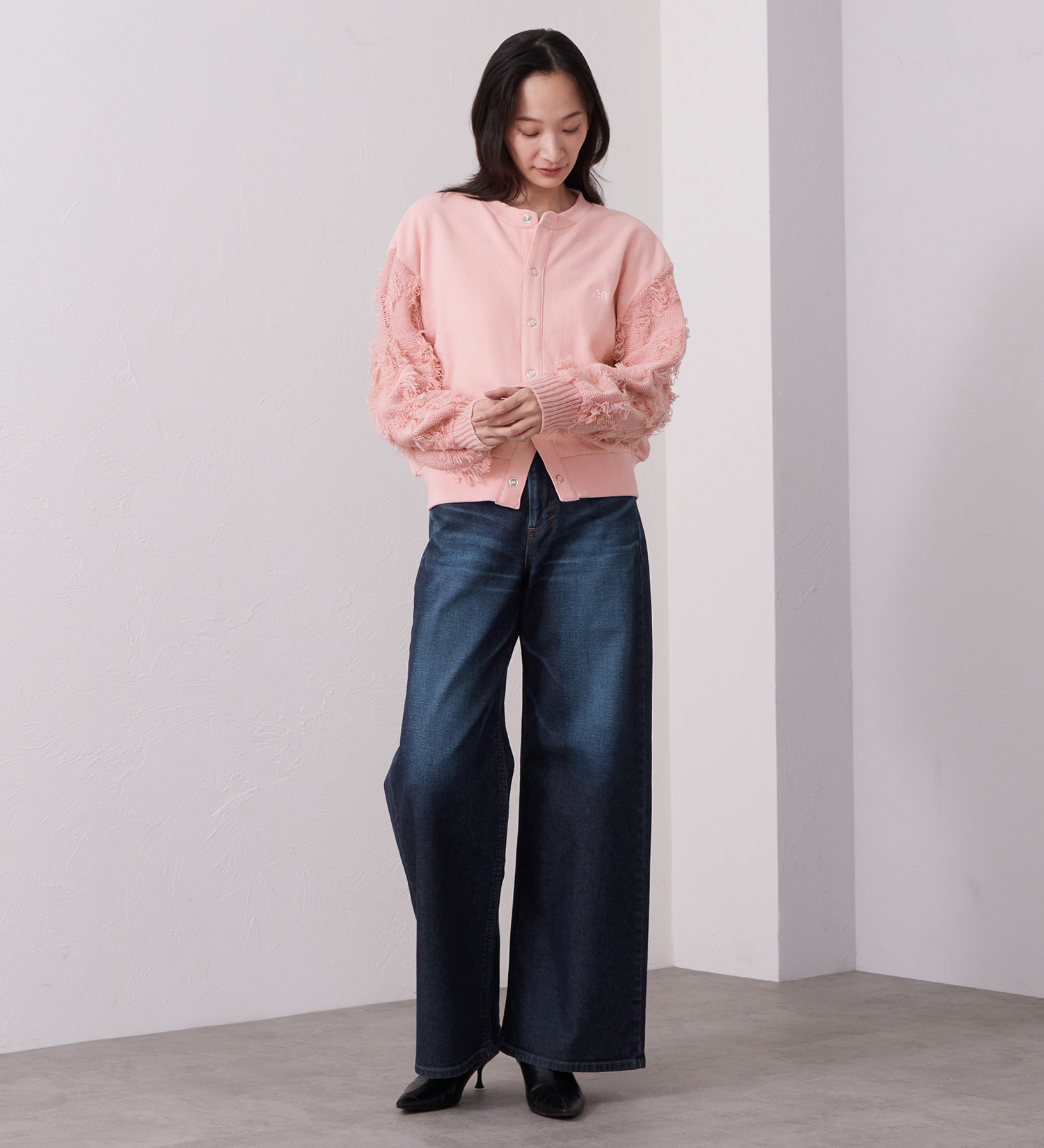 Lee(リー)のKNITPANEL SWEAT CARDIGAN/ニットパネルスウェットカーディガン|トップス/スウェット/レディース|ピンク