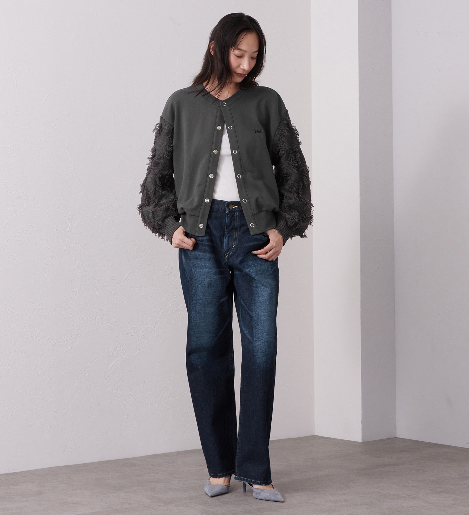 Lee(リー)のKNITPANEL SWEAT CARDIGAN/ニットパネルスウェットカーディガン|トップス/スウェット/レディース|チャコール