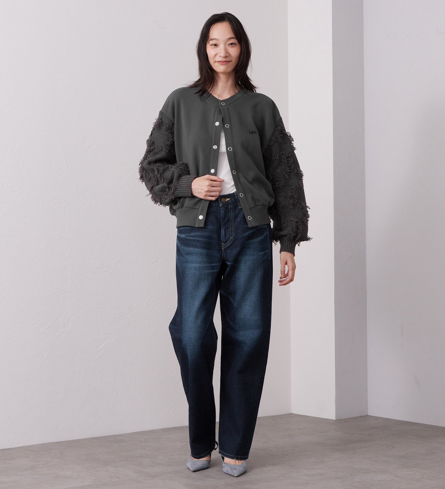Lee(リー)のKNITPANEL SWEAT CARDIGAN/ニットパネルスウェットカーディガン|トップス/スウェット/レディース|チャコール