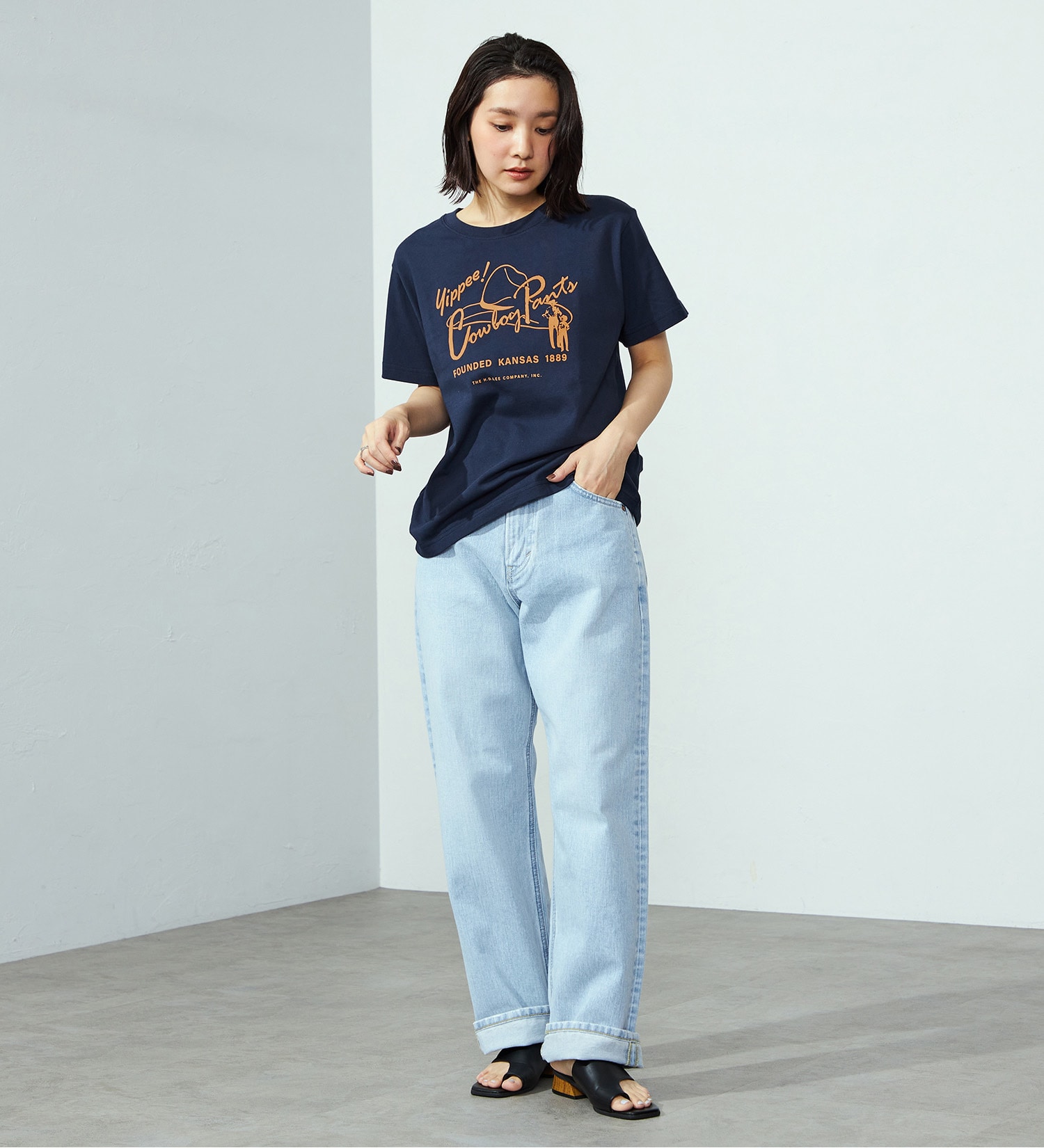 Lee(リー)のプリントTシャツ|トップス/Tシャツ/カットソー/レディース|ネイビー
