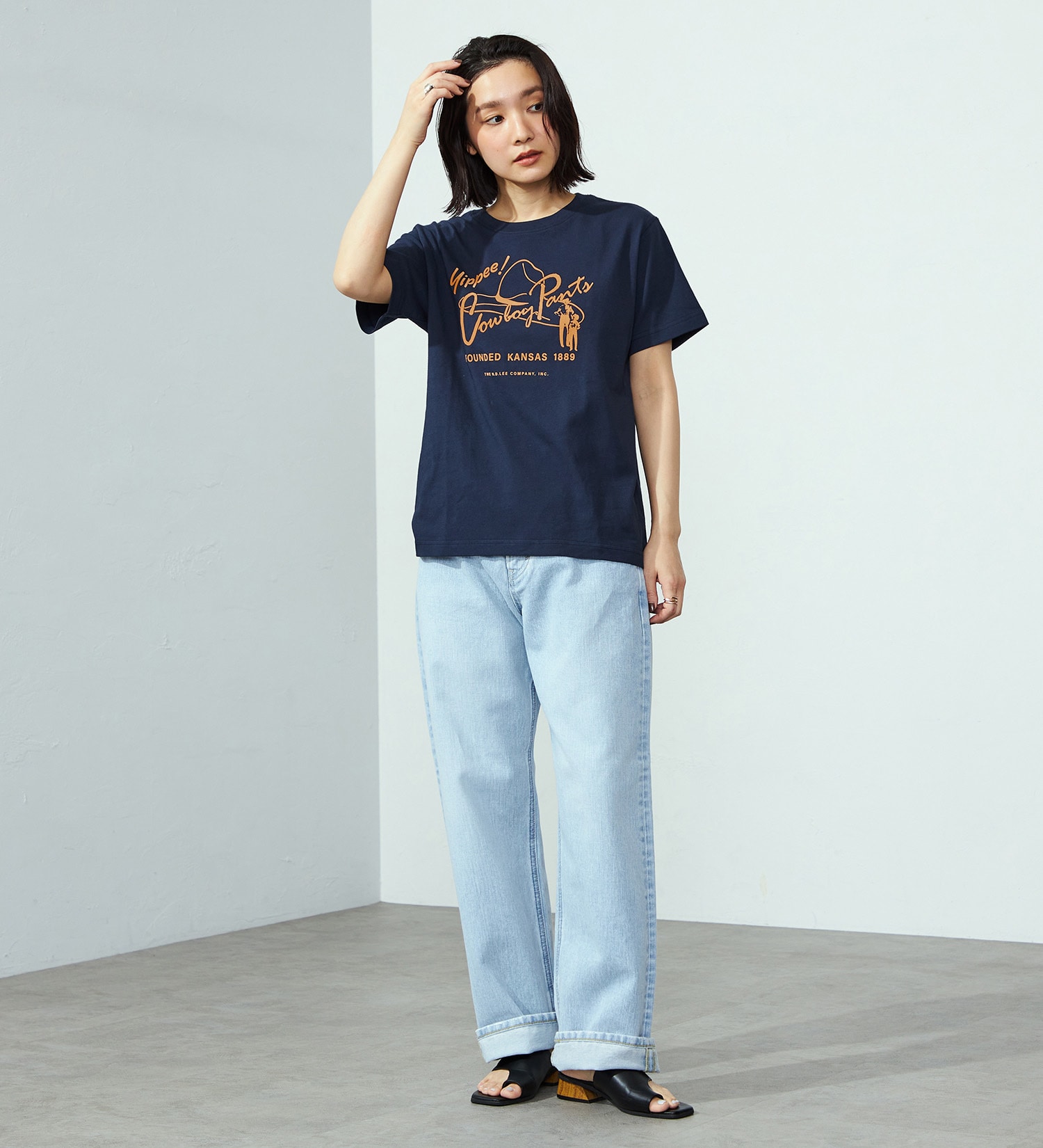 Lee(リー)のプリントTシャツ|トップス/Tシャツ/カットソー/レディース|ネイビー