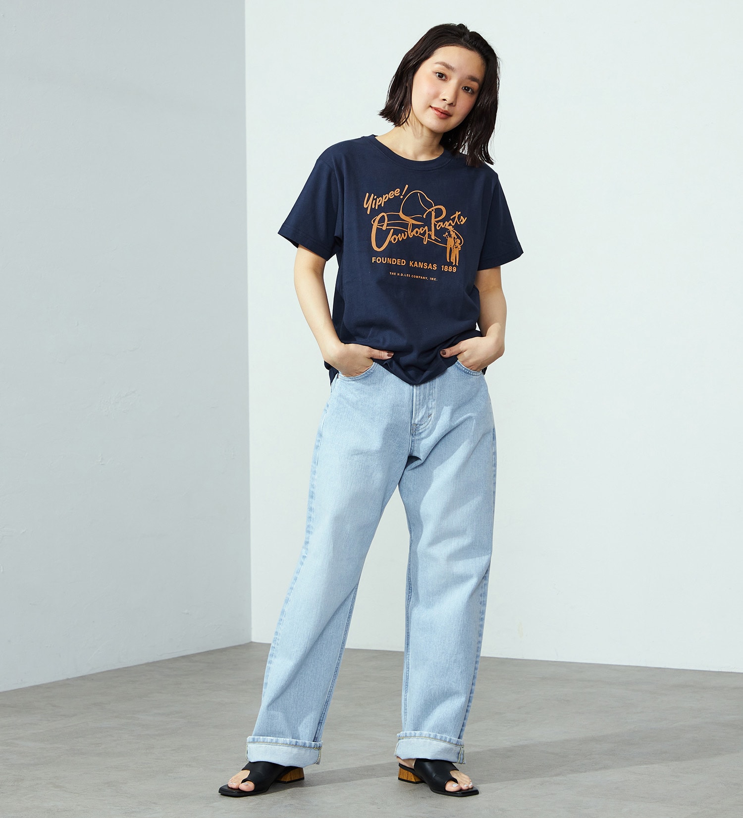 Lee(リー)のプリントTシャツ|トップス/Tシャツ/カットソー/レディース|ネイビー