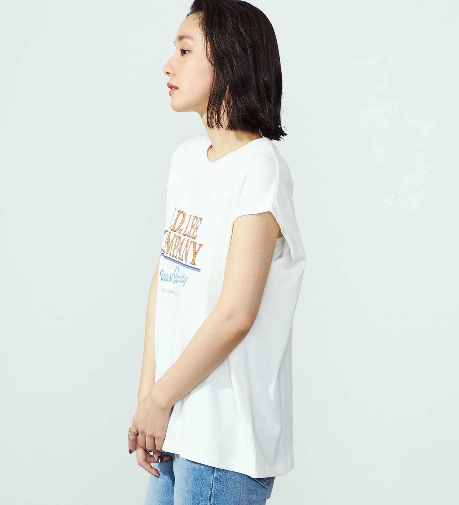 Lee(リー)の【二の腕細見え】ノースリーブプリントTシャツ|トップス/Tシャツ/カットソー/レディース|ホワイト