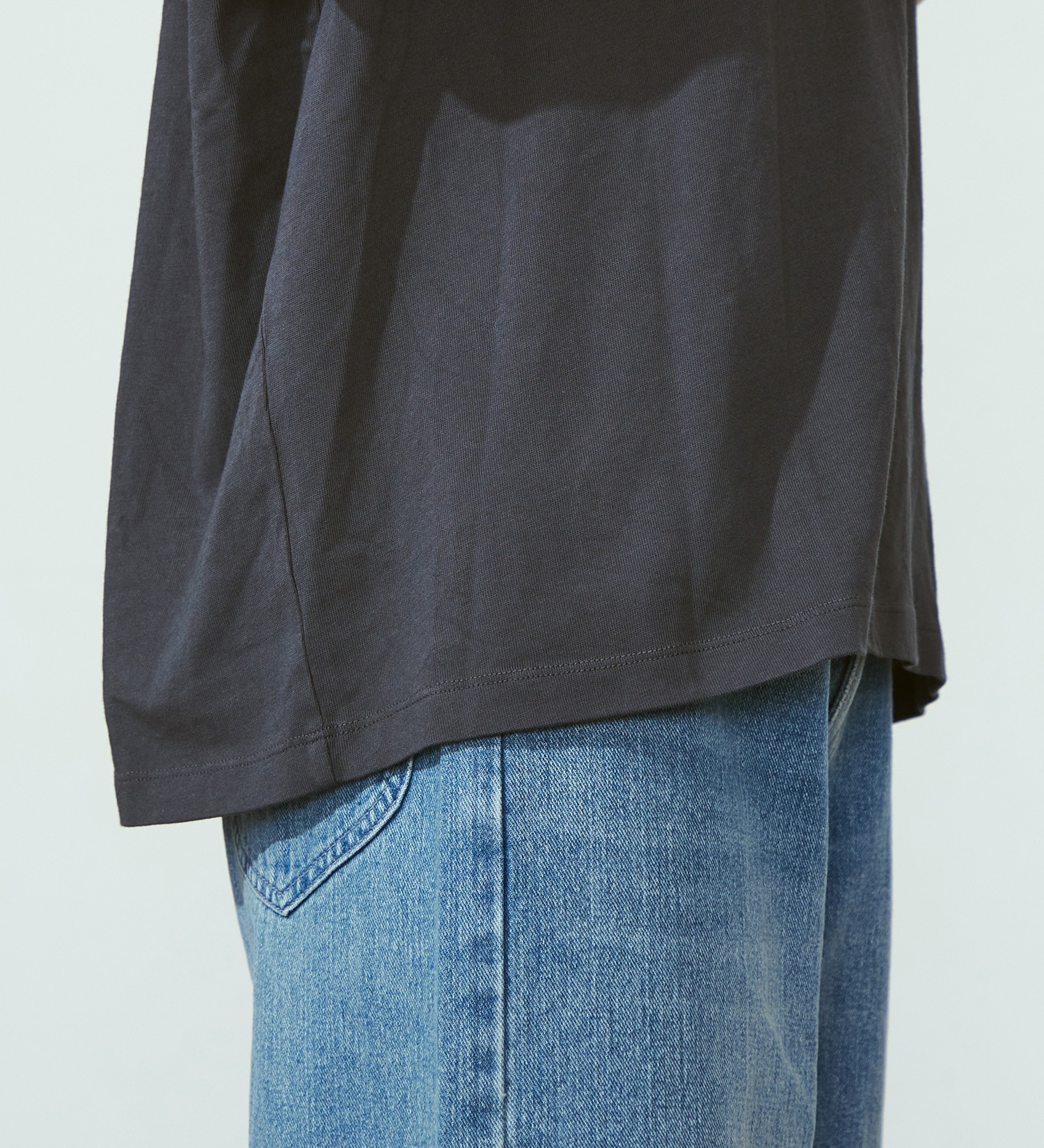 Lee(リー)の【二の腕細見え】ノースリーブプリントTシャツ|トップス/Tシャツ/カットソー/レディース|チャコールグレー