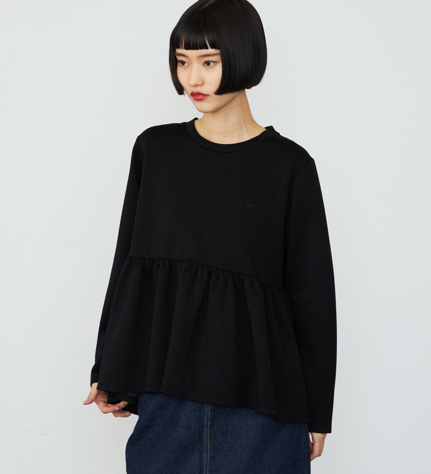 Lee(リー)のペプラムプルオーバー ダンボールニット|トップス/ニット/セーター/レディース|ブラック