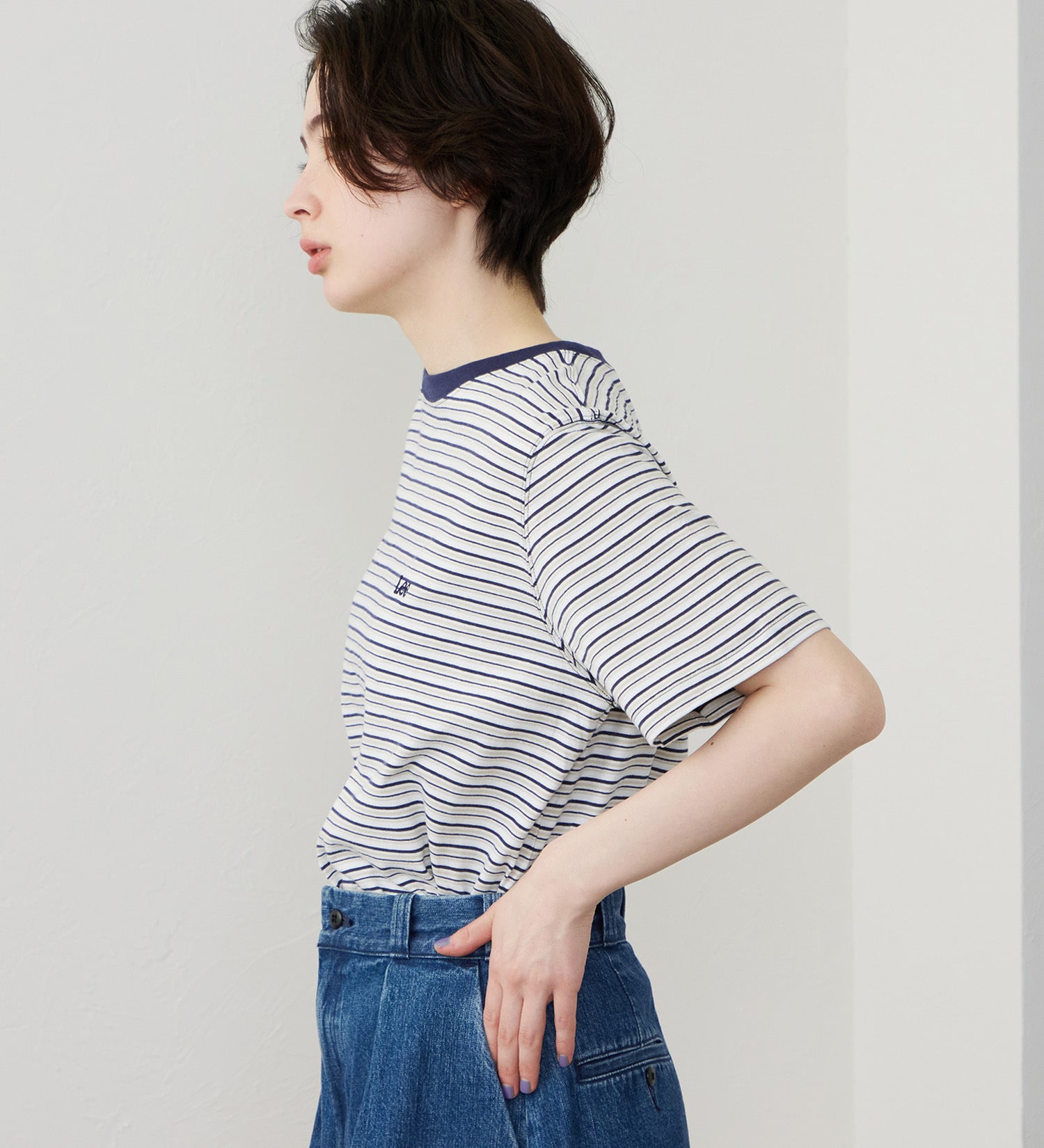 Lee(リー)のマルチボーダーTシャツ|トップス/Tシャツ/カットソー/レディース|ネイビー