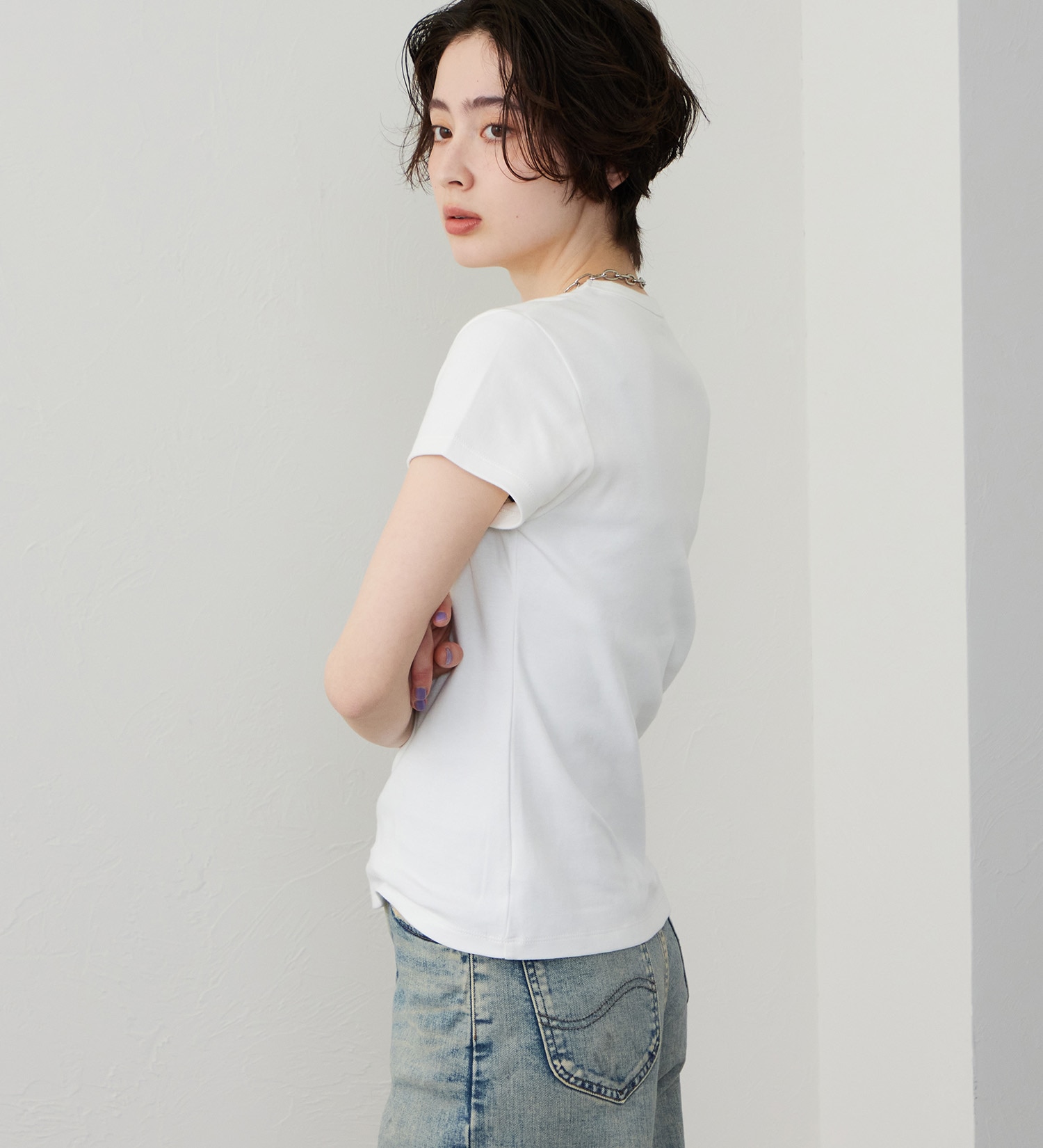 Lee(リー)のコンパクトフィットTシャツ|トップス/Tシャツ/カットソー/レディース|ホワイト