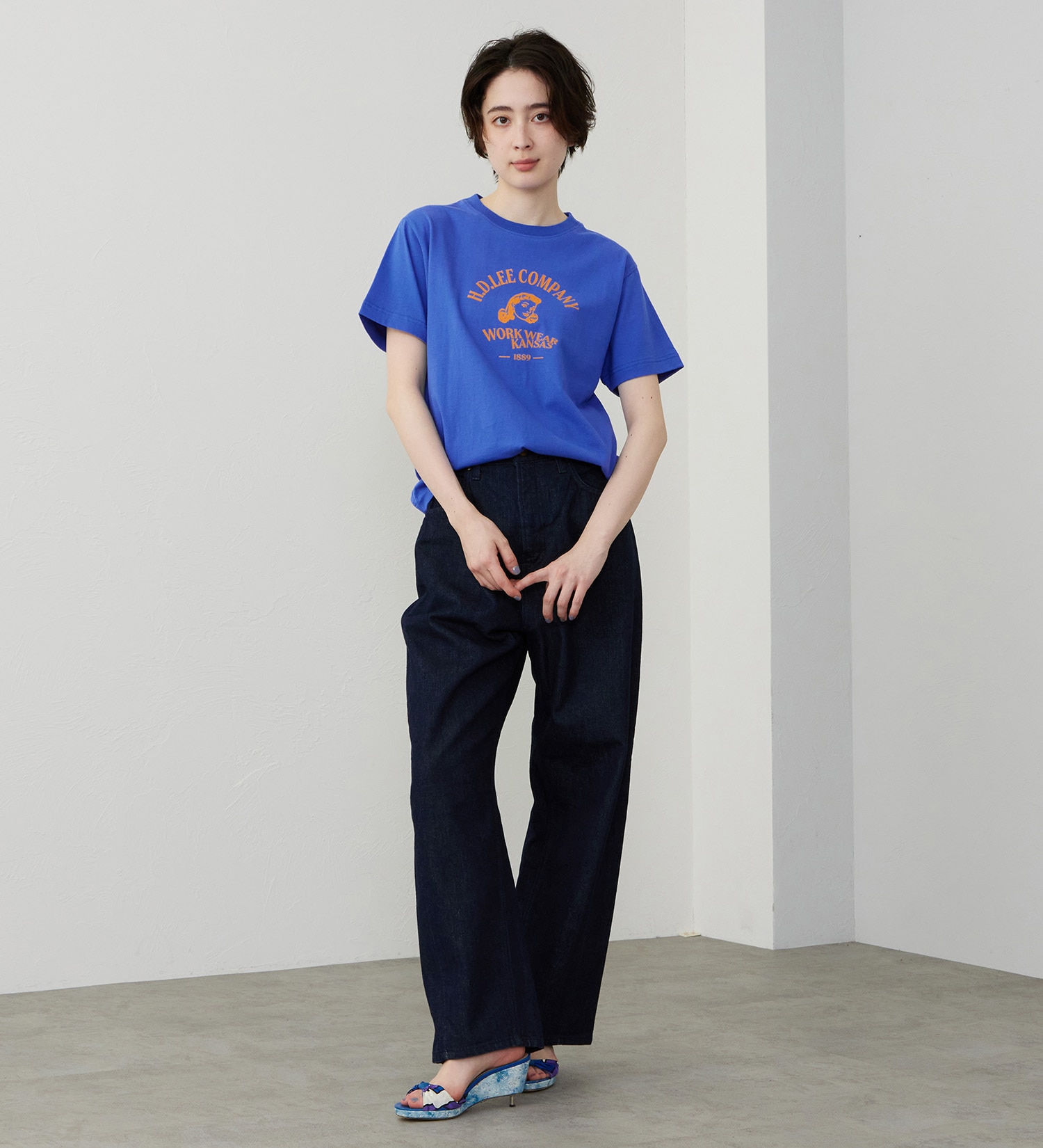 Lee(リー)のロゴハーフスリーブTシャツ|トップス/Tシャツ/カットソー/レディース|ブルー