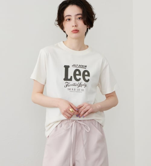 Lee(リー)のロゴハーフスリーブTシャツ|トップス/Tシャツ/カットソー/レディース|アイボリー