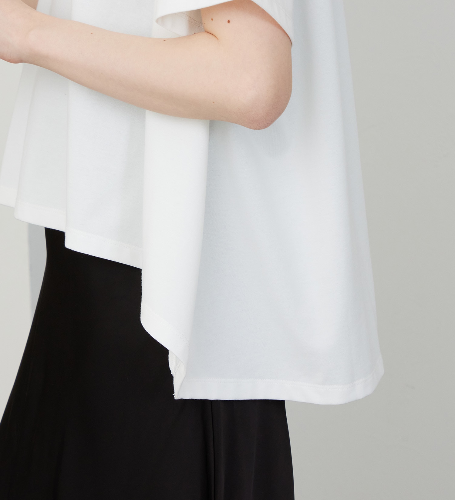 Lee(リー)のフレアーTシャツ【体型カバー】|トップス/Tシャツ/カットソー/レディース|ホワイト