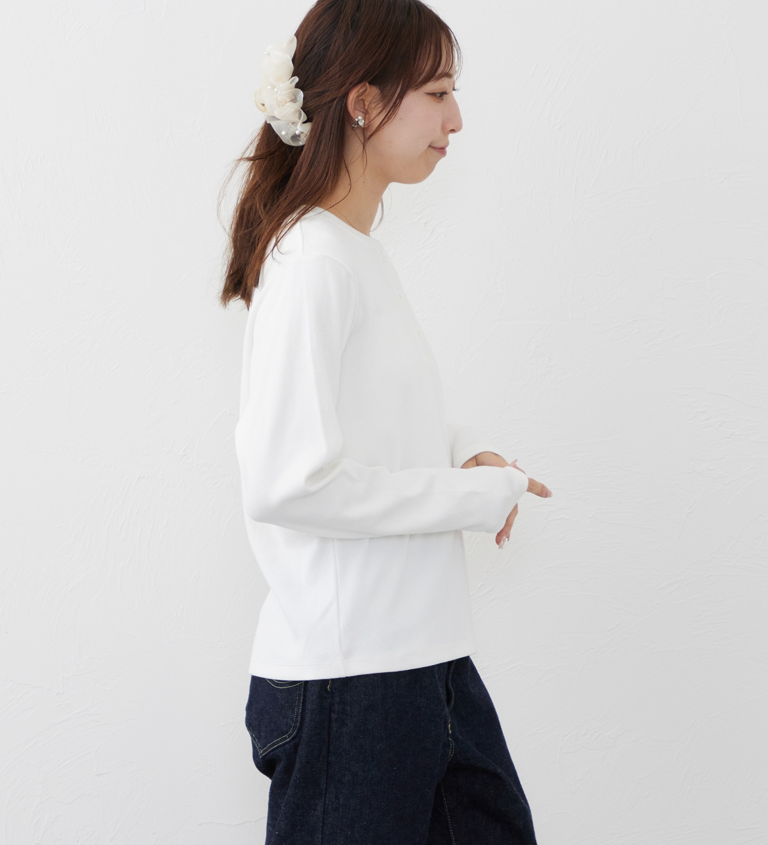 Lee(リー)のEMBROYDERY TEE/刺繍長袖Tシャツ|トップス/Tシャツ/カットソー/レディース|ホワイト