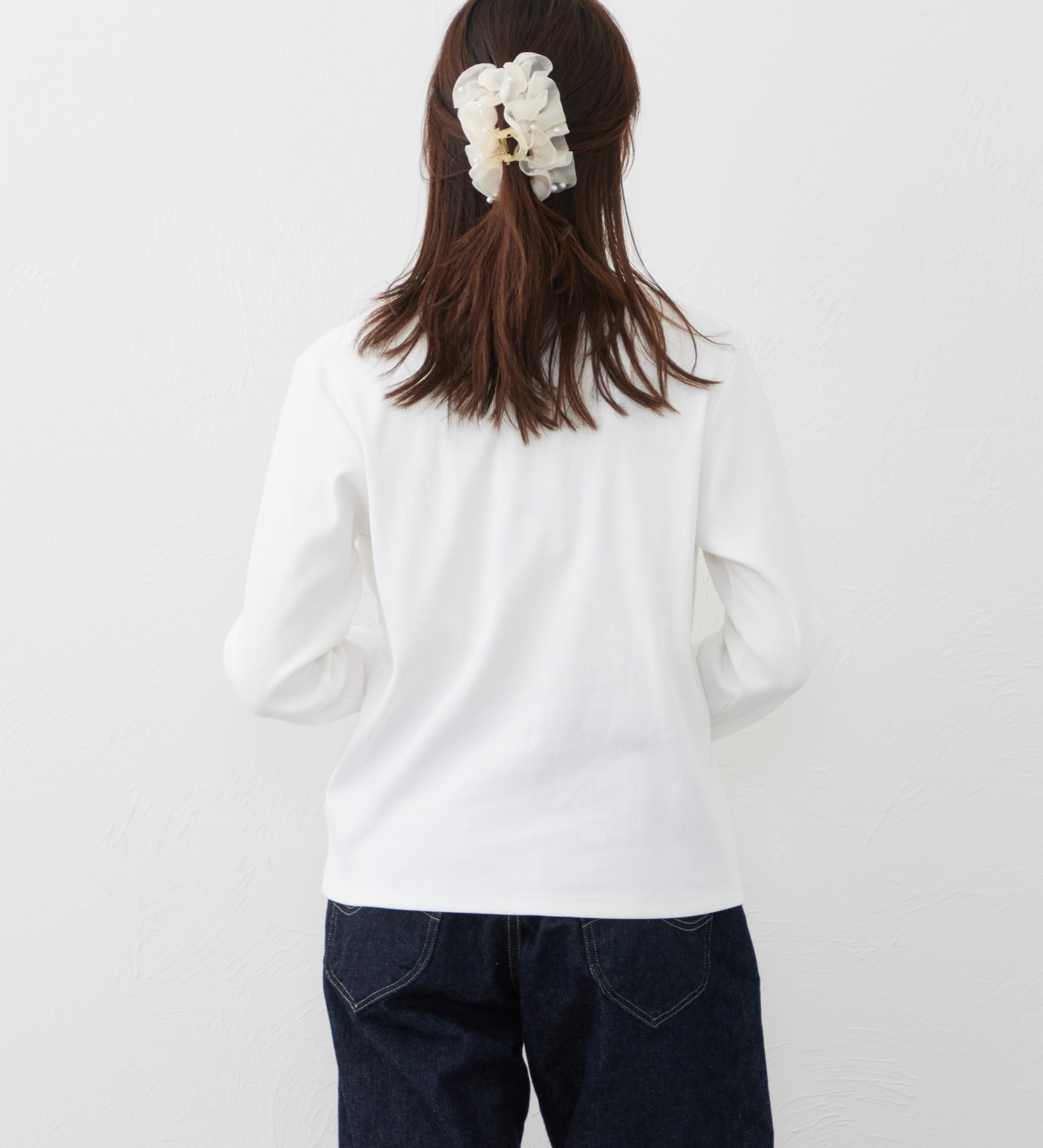 Lee(リー)のEMBROYDERY TEE/刺繍長袖Tシャツ|トップス/Tシャツ/カットソー/レディース|ホワイト