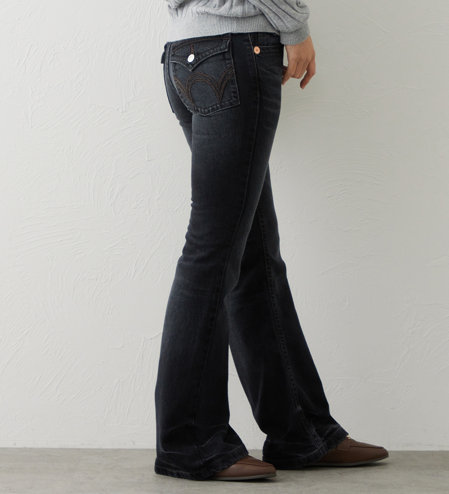 EDWIN(エドウイン)のEDWIN LADIES TIME CODE 00s クラフトステッチ フレアデニムパンツ|パンツ/デニム / ジーンズパンツ/レディース|ブラックデニム