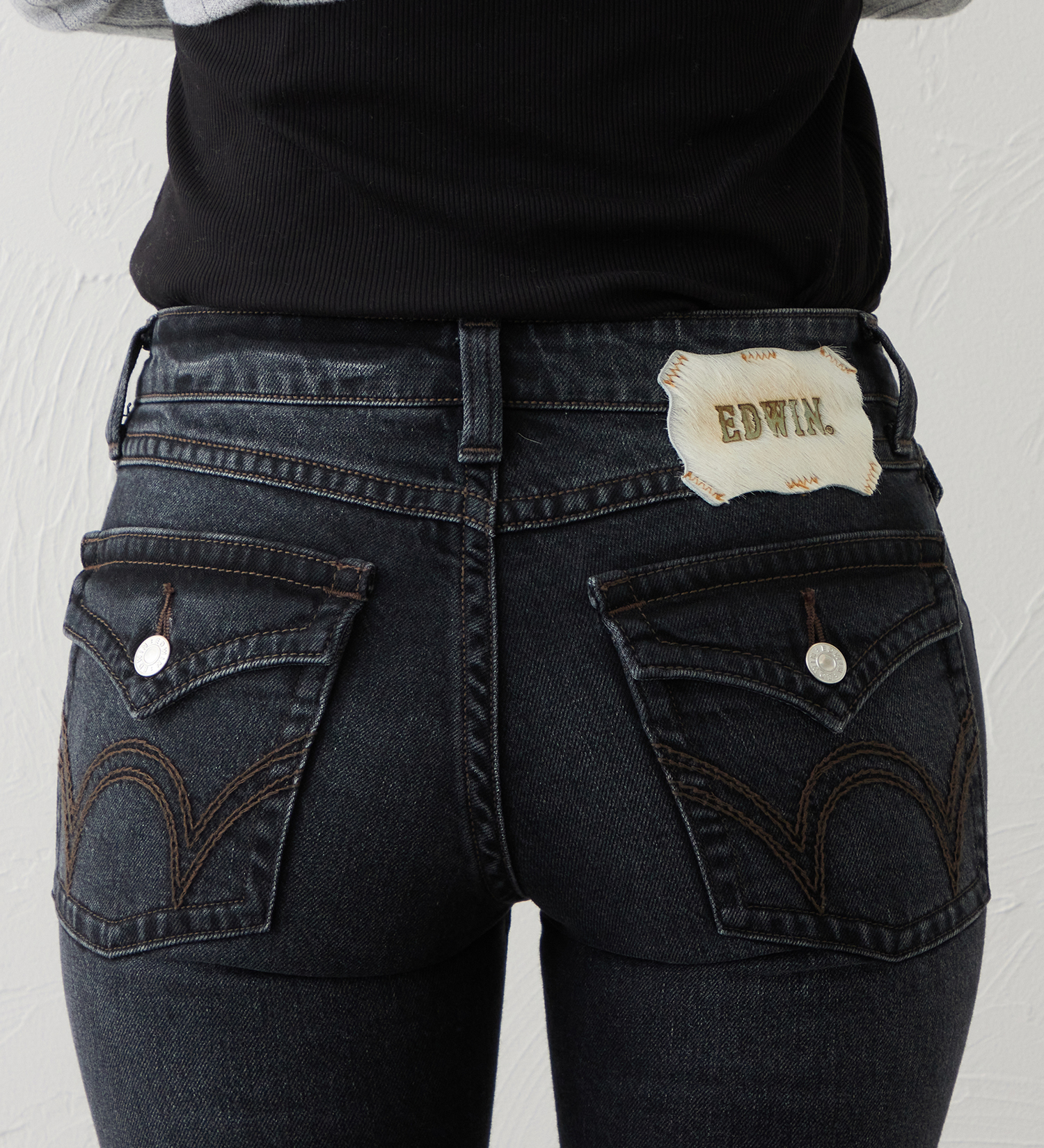 EDWIN(エドウイン)のEDWIN LADIES TIME CODE 00s クラフトステッチ フレアデニムパンツ|パンツ/デニム / ジーンズパンツ/レディース|ブラックデニム