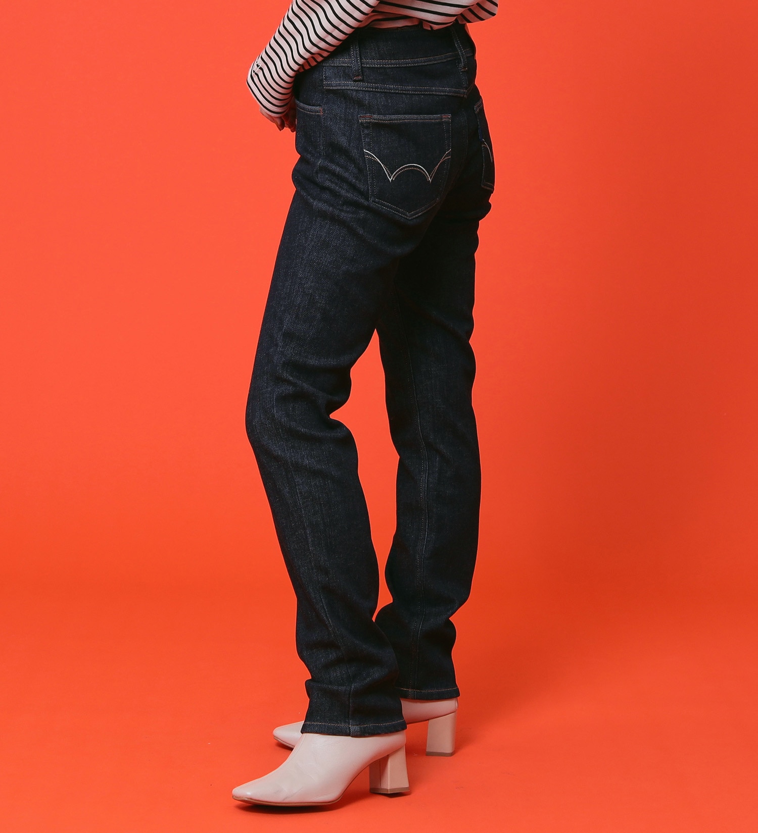 EDWIN(エドウイン)の【予約P】EDWIN LADIES 『裏フリースであったかい。』インターナショナルベーシックBODY FIREゆったりストレートデニムパンツ【冬用】【暖】|パンツ/デニム / ジーンズパンツ/レディース|インディゴブルー