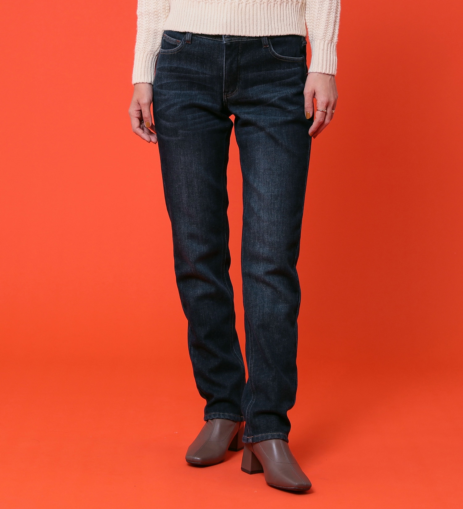 EDWIN(エドウイン)の【予約P】EDWIN LADIES 『裏フリースであったかい。』インターナショナルベーシックBODY FIREゆったりストレートデニムパンツ【冬用】【暖】|パンツ/デニム / ジーンズパンツ/レディース|濃色ブルー