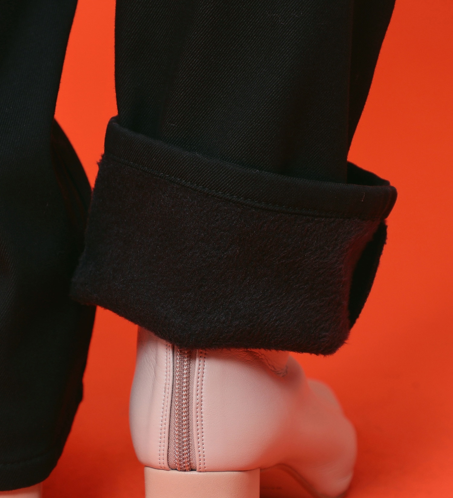 EDWIN(エドウイン)の【予約P】EDWIN LADIES 『裏フリースであったかい。』インターナショナルベーシックBODY FIREゆったりストレートデニムパンツ【冬用】【暖】|パンツ/パンツ/レディース|ブラック