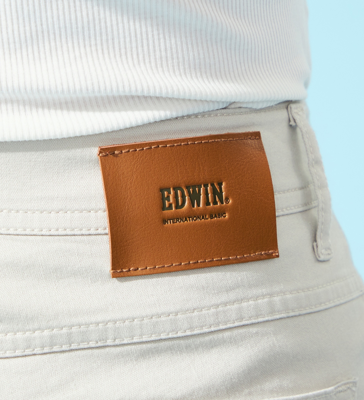 EDWIN(エドウイン)の【予約P】EDWIN LADIES インターナショナルベーシック COOL 股上深め 脚まわりゆったりストレートデニムパンツ【涼】|パンツ/パンツ/レディース|アイボリー