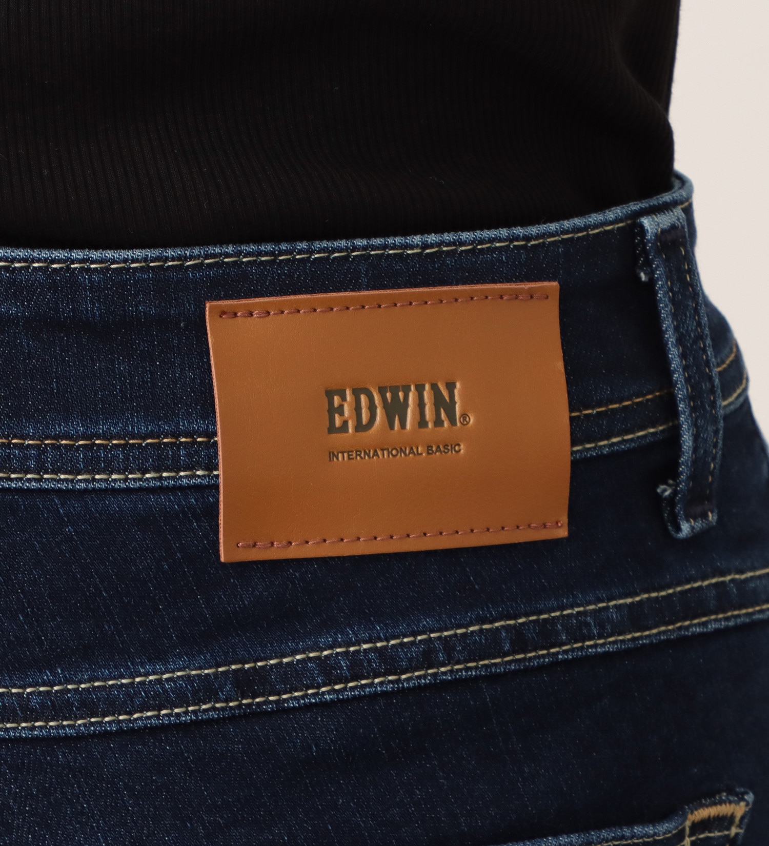 EDWIN(エドウイン)のEDWIN LADIES インターナショナルベーシック すっきりストレートデニムパンツ|パンツ/デニム / ジーンズパンツ/レディース|濃色ブルー
