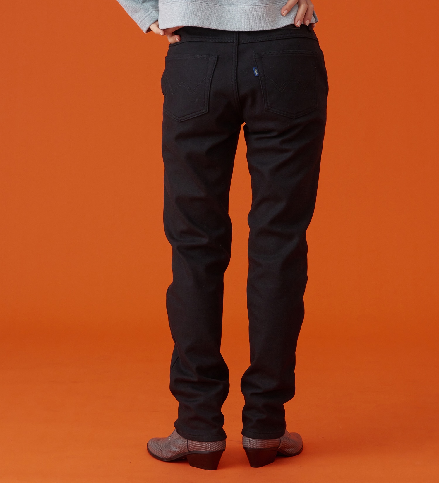 EDWIN(エドウイン)の【予約P】EDWIN LADIES インターナショナルベーシック  BODY FIREすっきりストレートデニムパンツ【暖/冬用】|パンツ/デニム / ジーンズパンツ/レディース|ブラック