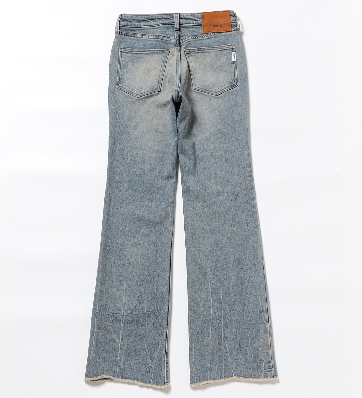 EDWIN(エドウイン)の【試着対象】EDWIN LADIES ニュークラシック ローライズ カットオフフレアデニムパンツ|パンツ/デニム / ジーンズパンツ/レディース|淡色ブルー