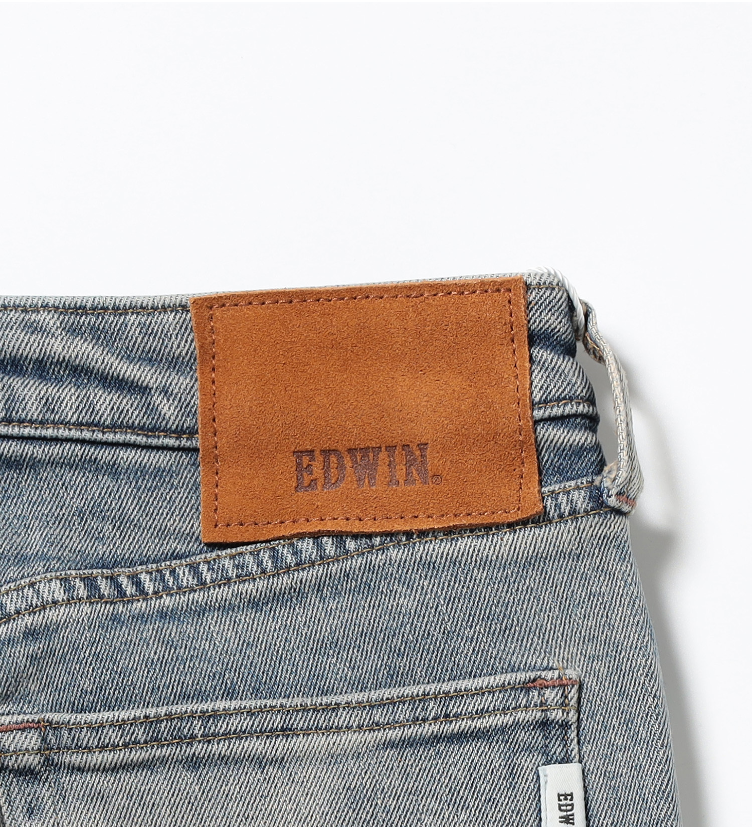 EDWIN(エドウイン)の【試着対象】EDWIN LADIES ニュークラシック ローライズ カットオフフレアデニムパンツ|パンツ/デニム / ジーンズパンツ/レディース|淡色ブルー