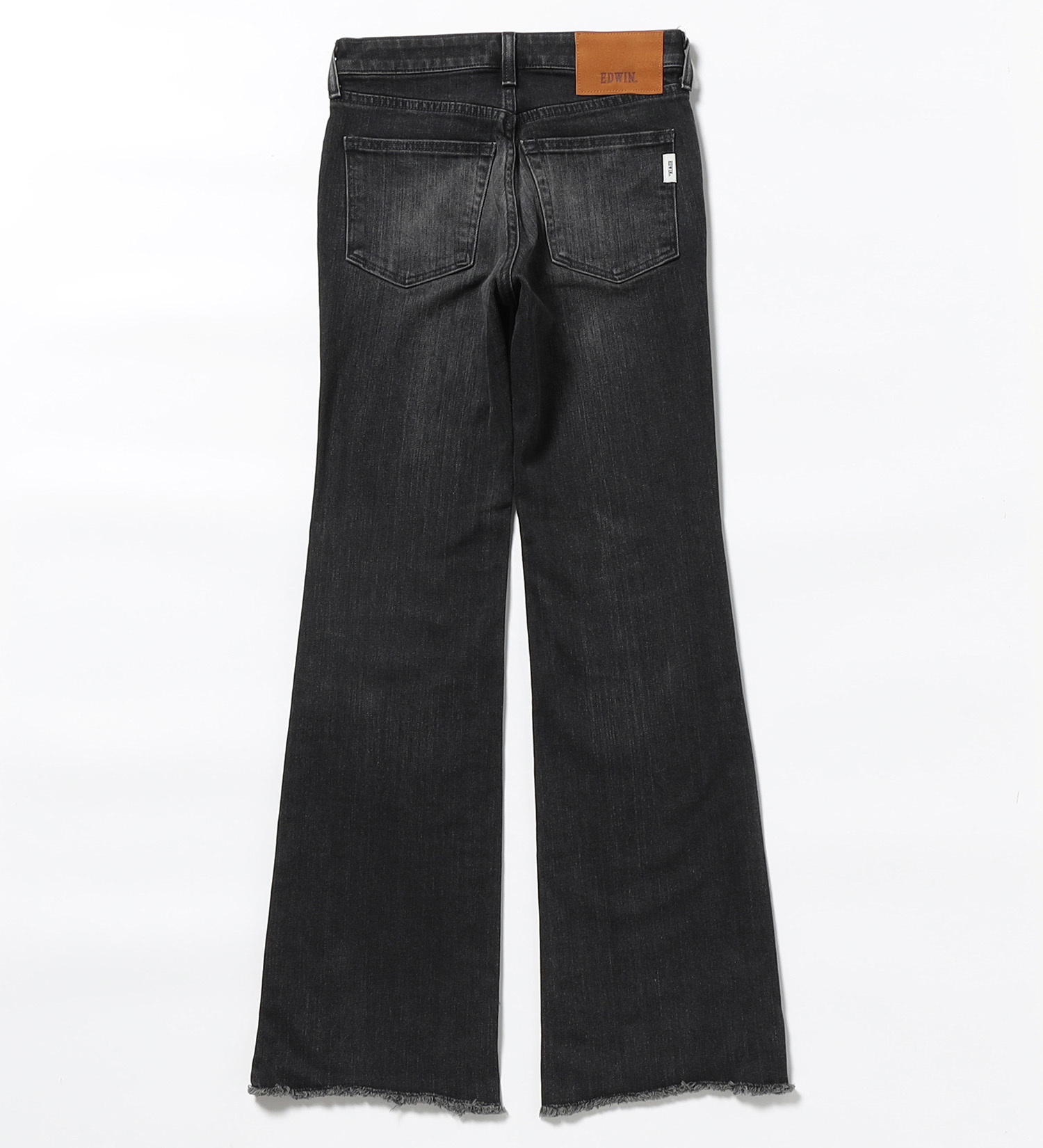 EDWIN(エドウイン)の【試着対象】EDWIN LADIES ニュークラシック ローライズ カットオフフレアデニムパンツ|パンツ/デニム / ジーンズパンツ/レディース|ブラックデニム