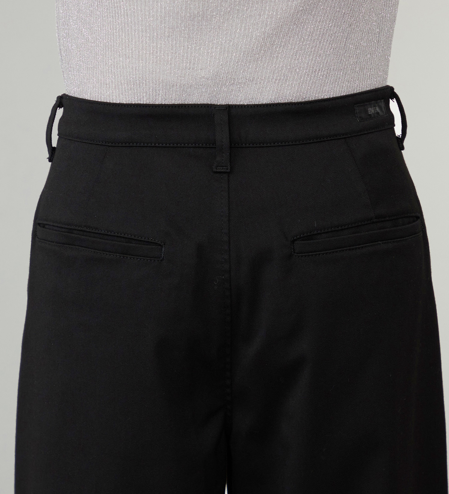 EDWIN(エドウイン)の【予約】【WEB・直営店舗限定】EDWIN LADIES ハタラクロ タックワイドスラックスパンツ|パンツ/スラックス/レディース|ブラック