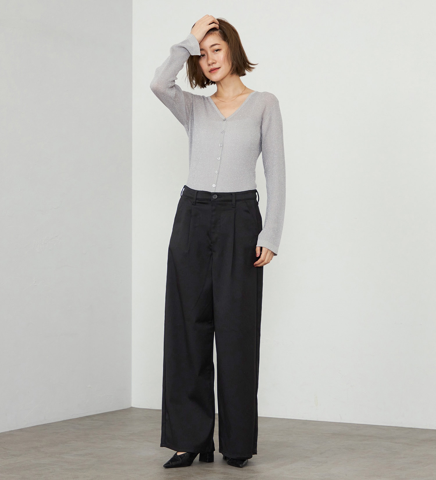 EDWIN(エドウイン)の【予約】【WEB・直営店舗限定】EDWIN LADIES ハタラクロ タックワイドスラックスパンツ|パンツ/スラックス/レディース|ブラック