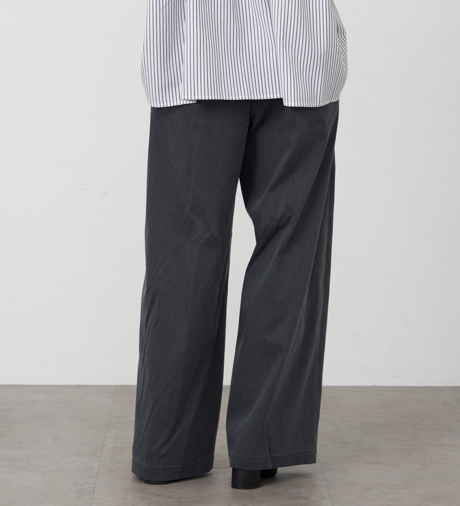 EDWIN(エドウイン)の【WEB・直営店舗限定】EDWIN LADIES キレカジ ワイドスラックスパンツ【洗える・防シワ】|パンツ/スラックス/レディース|チャコールグレー