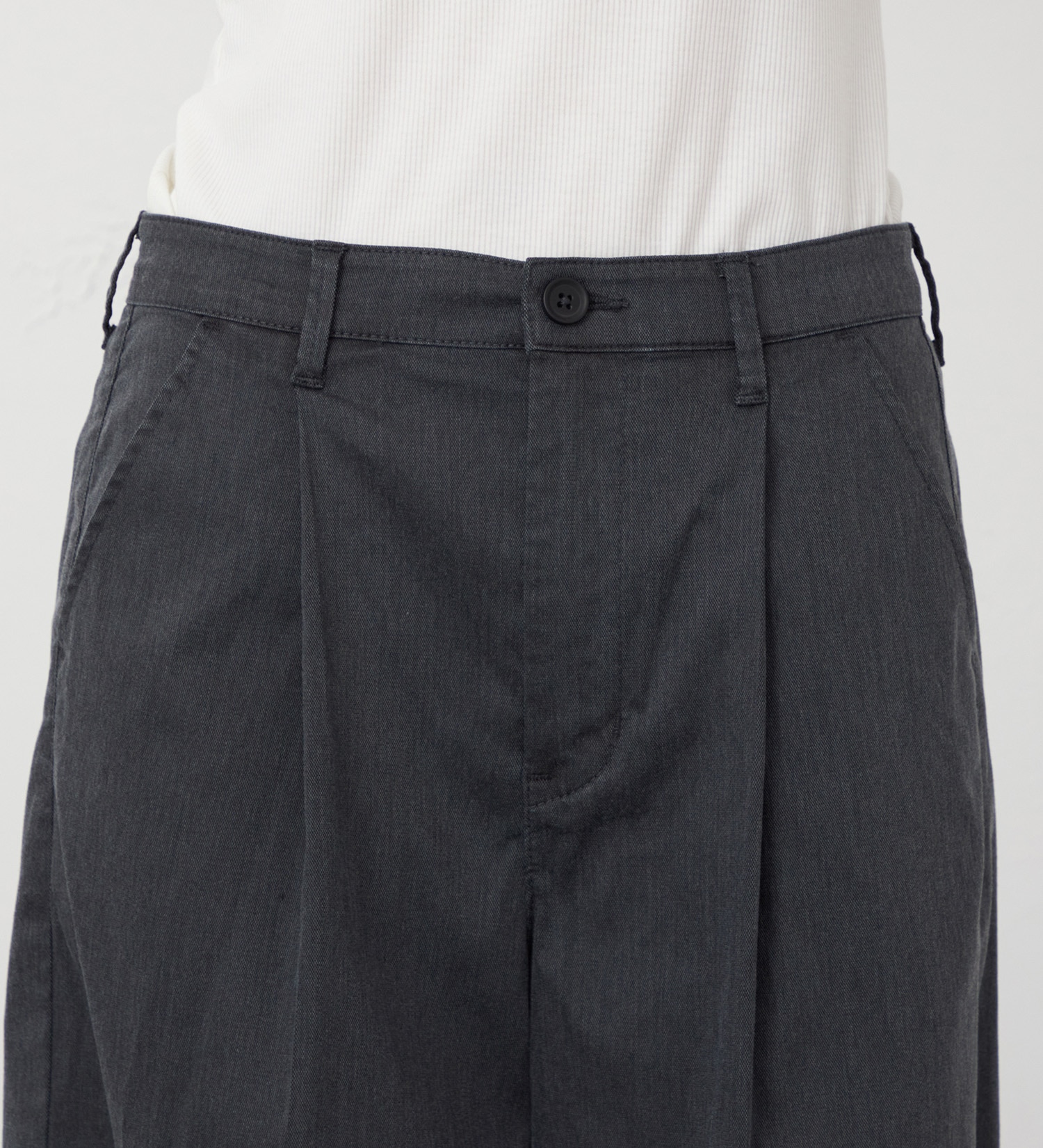 EDWIN(エドウイン)の【WEB・直営店舗限定】EDWIN LADIES キレカジ ワイドスラックスパンツ【洗える・防シワ】|パンツ/スラックス/レディース|チャコールグレー