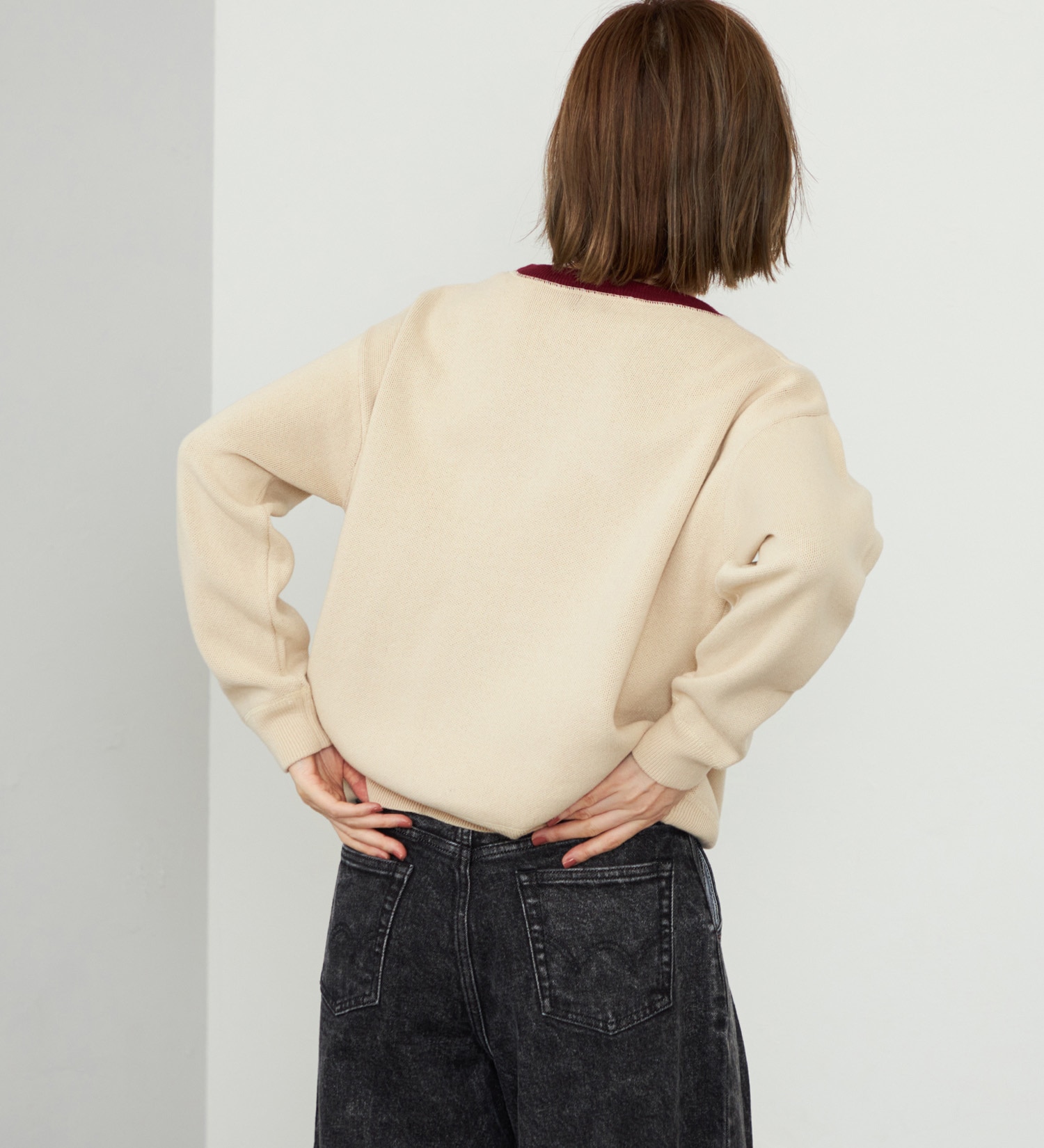 EDWIN(エドウイン)の【WEB・直営店舗限定】EDWIN LADIES レタークルーニットプルオーバー|トップス/ニット/セーター/レディース|ベージュ
