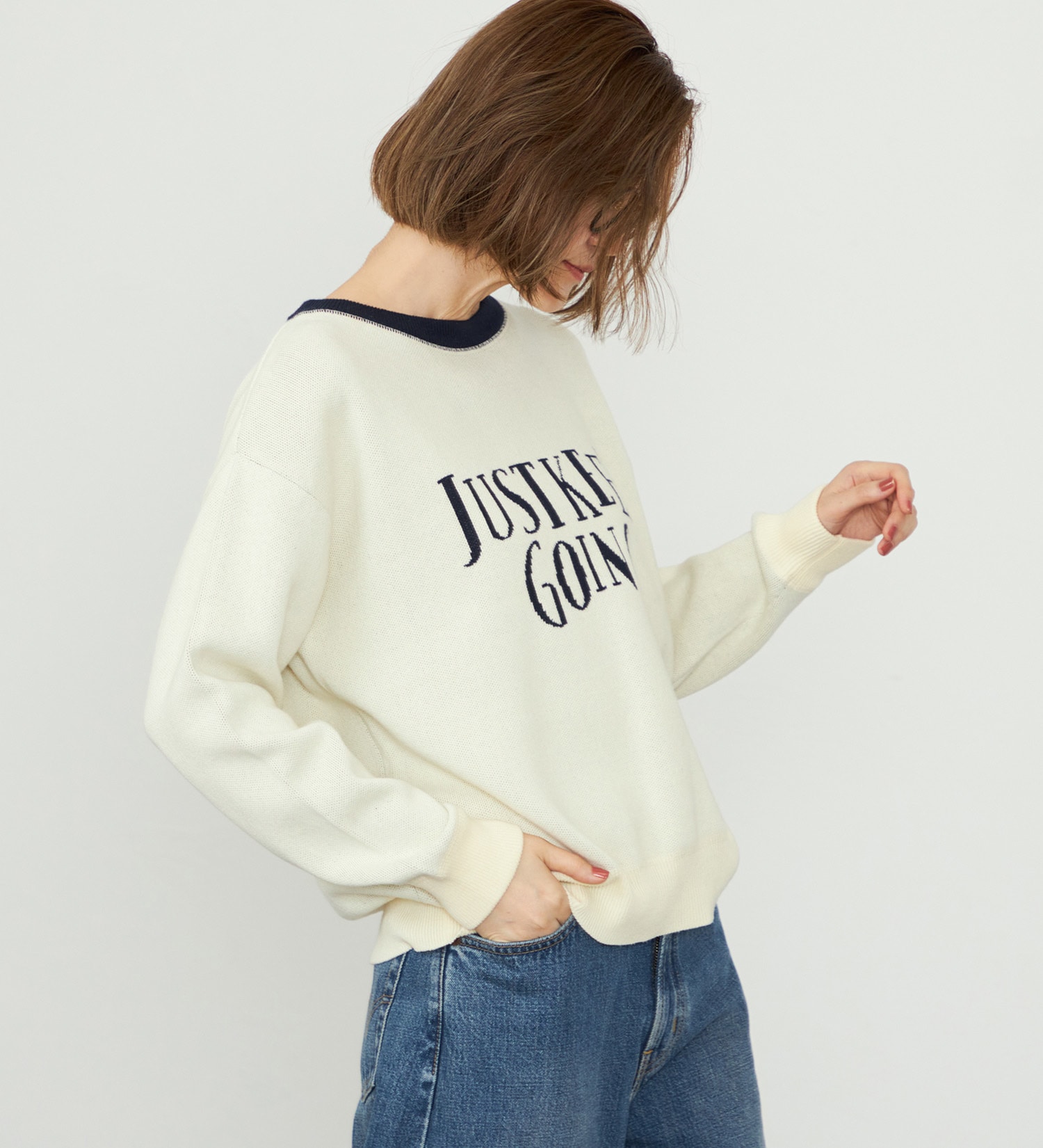 EDWIN(エドウイン)の【WEB・直営店舗限定】EDWIN LADIES レタークルーニットプルオーバー|トップス/ニット/セーター/レディース|オフホワイト
