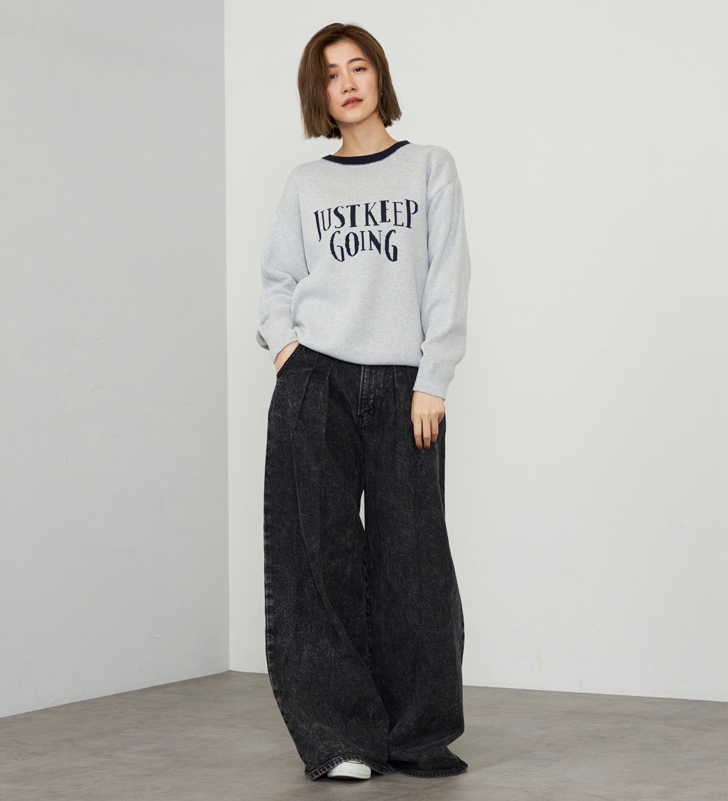 EDWIN(エドウイン)の【WEB・直営店舗限定】EDWIN LADIES レタークルーニットプルオーバー|トップス/ニット/セーター/レディース|グレー