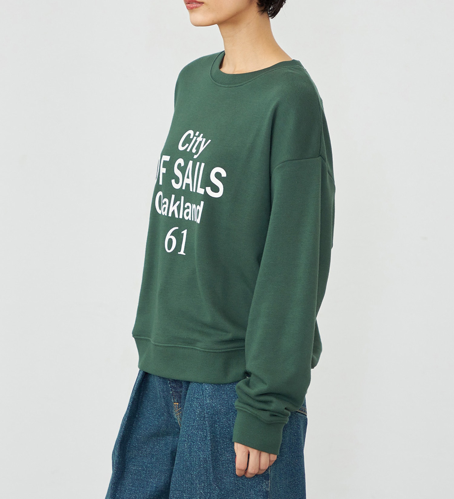 EDWIN(エドウイン)の【WEB・直営店舗限定】EDWIN LADIES クルーネックスウェット|トップス/スウェット/レディース|グリーン