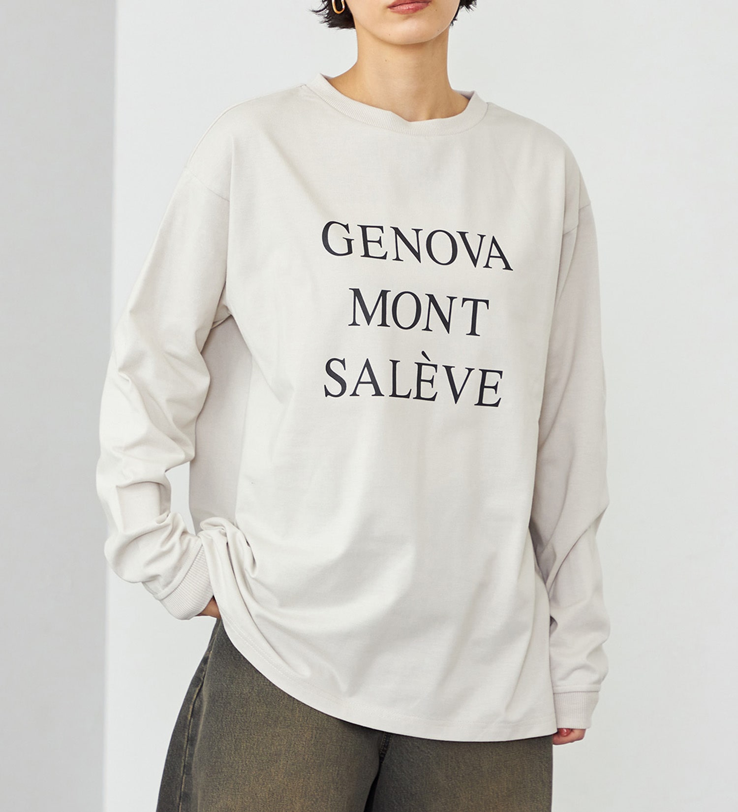 EDWIN(エドウイン)の【WEB・直営店舗限定】EDWIN LADIES オーバーサイズロンT/長袖|トップス/Tシャツ/カットソー/レディース|アイボリー