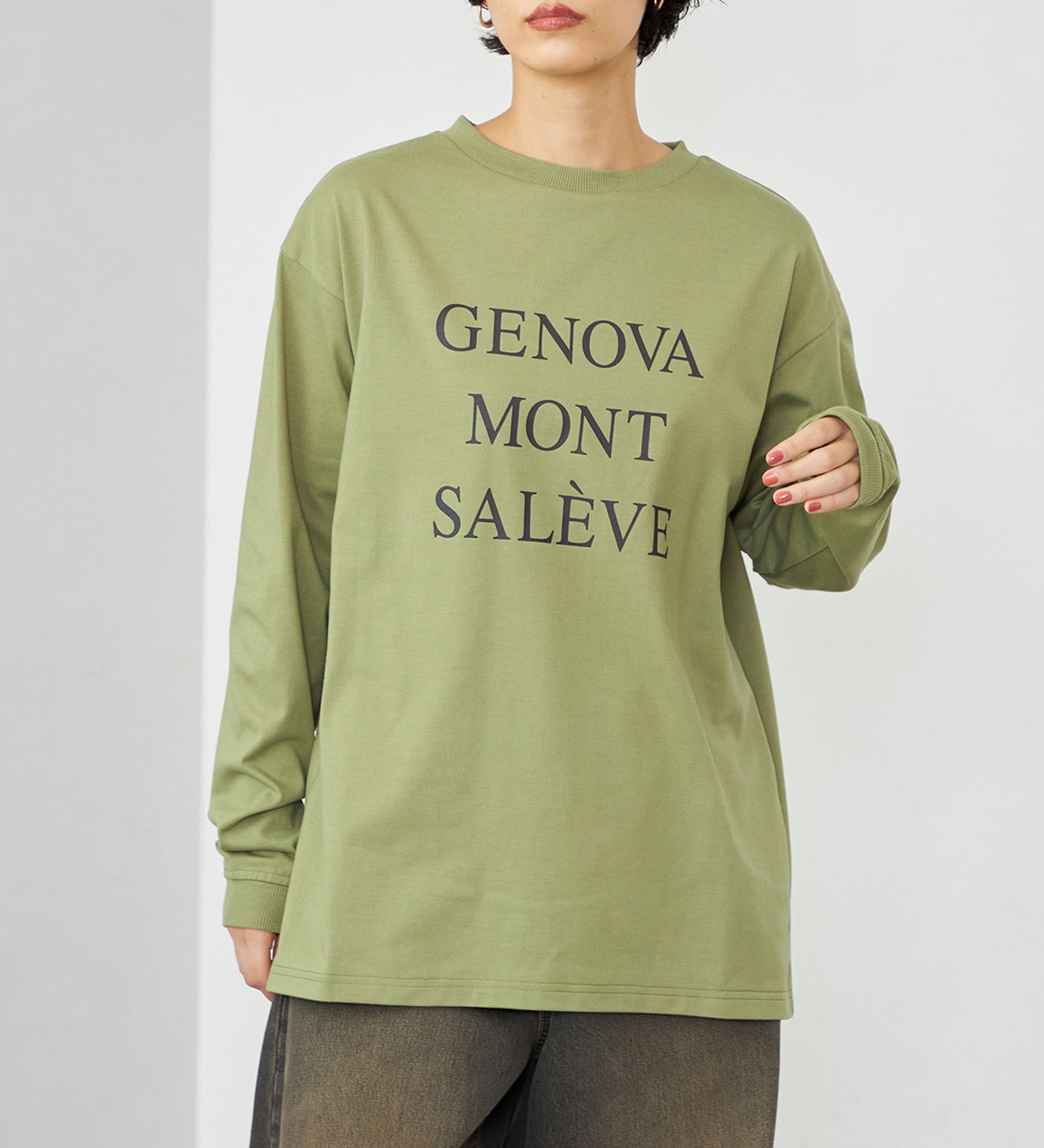 EDWIN(エドウイン)の【WEB・直営店舗限定】EDWIN LADIES オーバーサイズロンT/長袖|トップス/Tシャツ/カットソー/レディース|カーキ