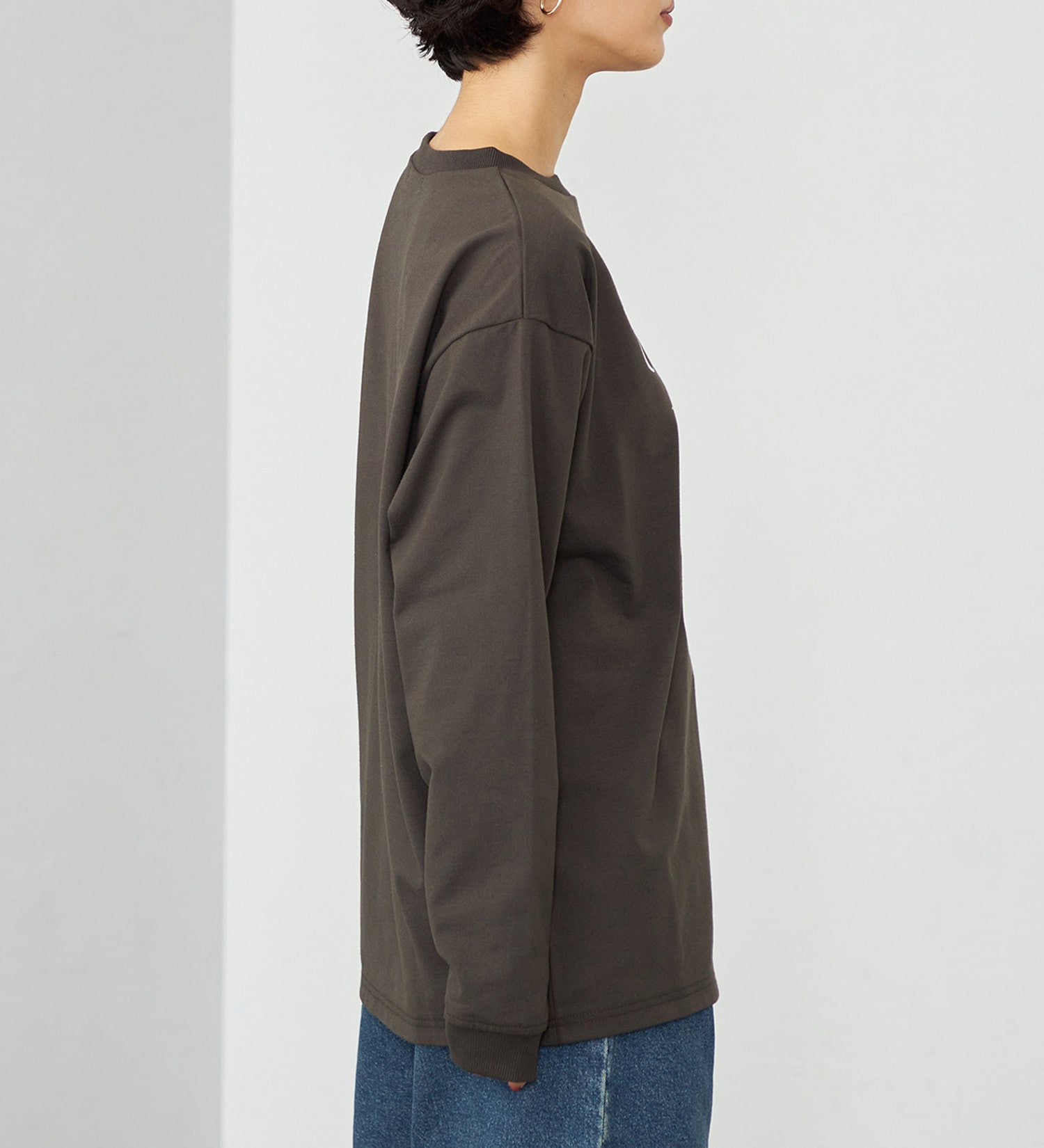 EDWIN(エドウイン)の【WEB・直営店舗限定】EDWIN LADIES オーバーサイズロンT/長袖|トップス/Tシャツ/カットソー/レディース|ブラック