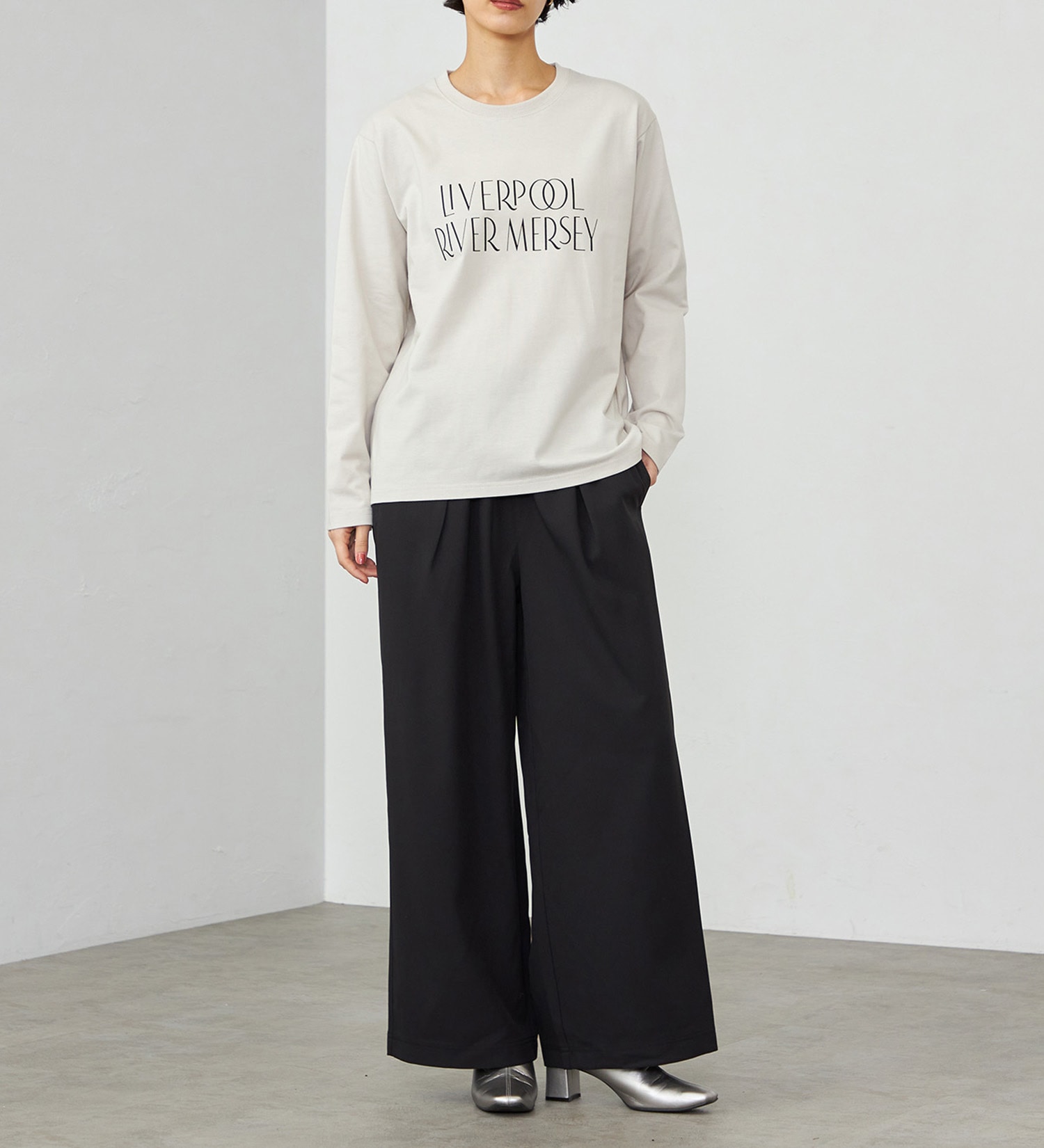 EDWIN(エドウイン)の【WEB・直営店舗限定】EDWIN LADIES レギュラーフィットロンT/長袖|トップス/Tシャツ/カットソー/レディース|アイボリー